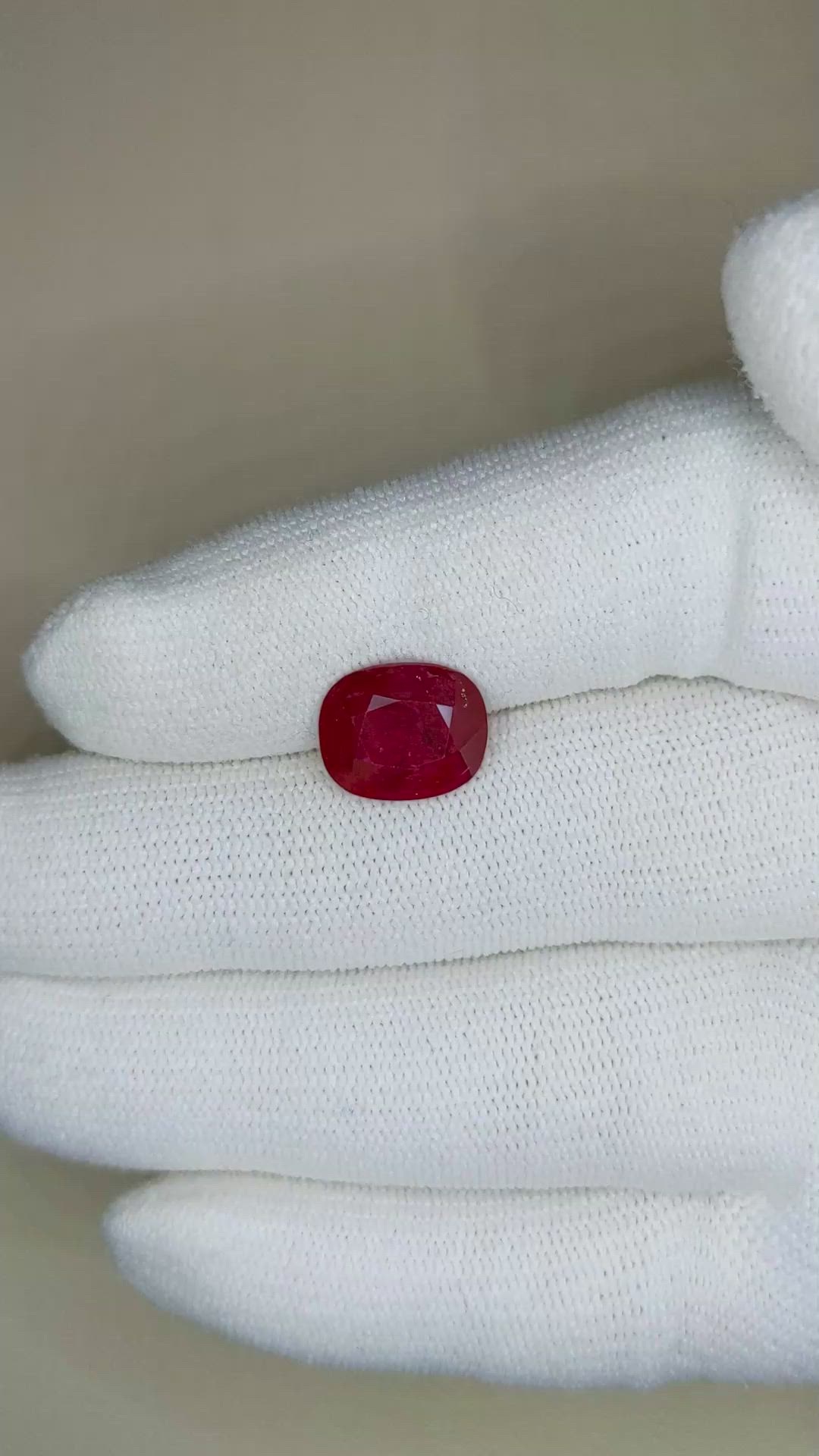 4.00 Ct. Ruby from Mozambique Size Video