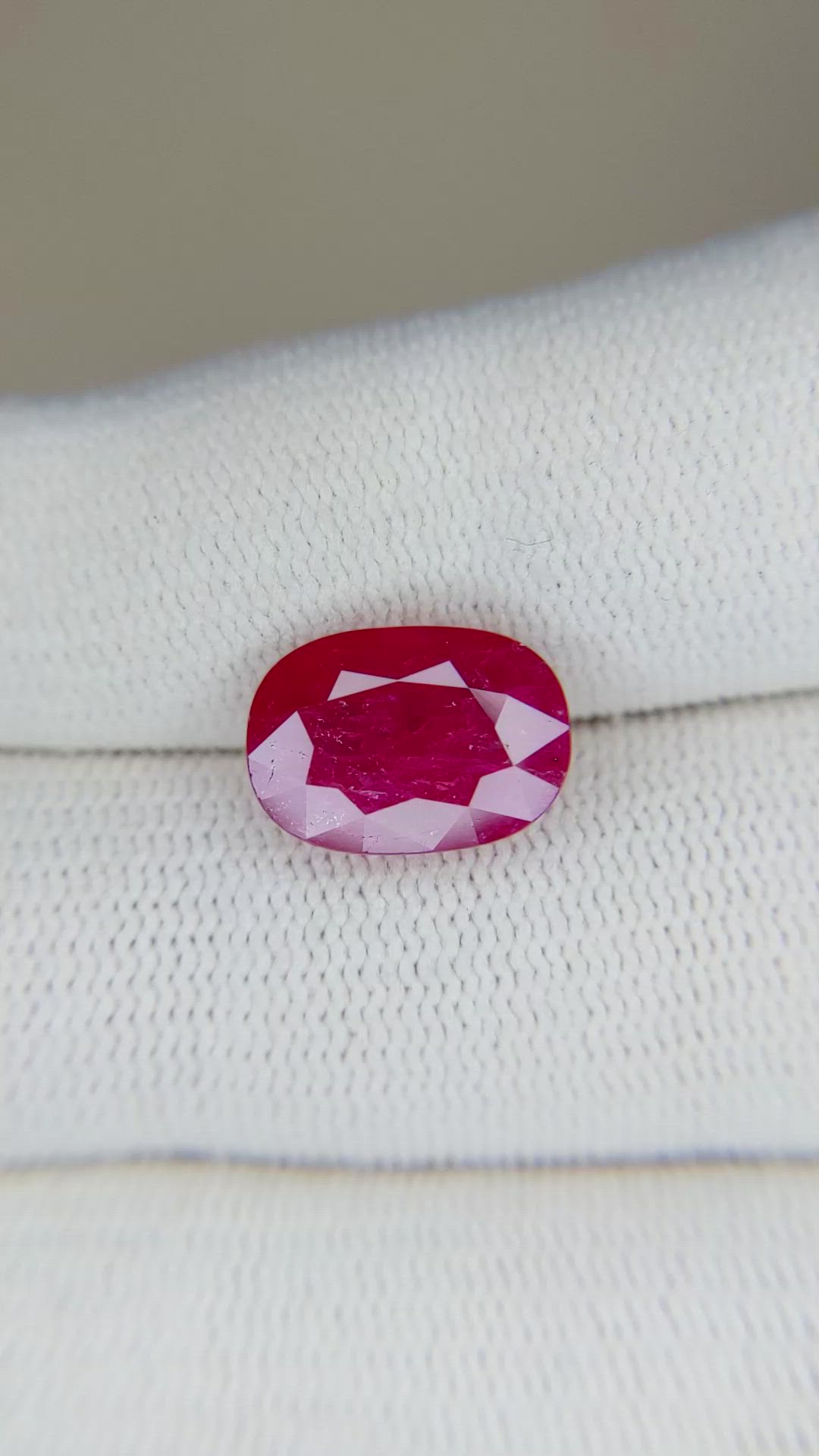 4.32 Ct. Ruby from Mozambique Size Video