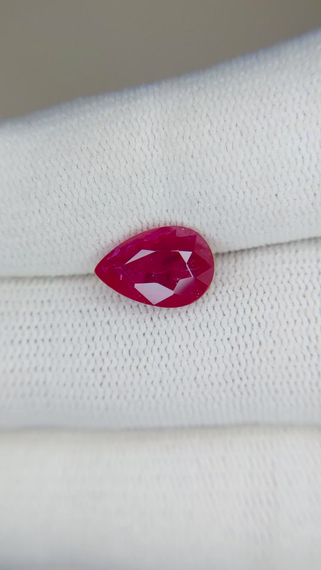 2.61 Ct. Ruby from Mozambique Size Video