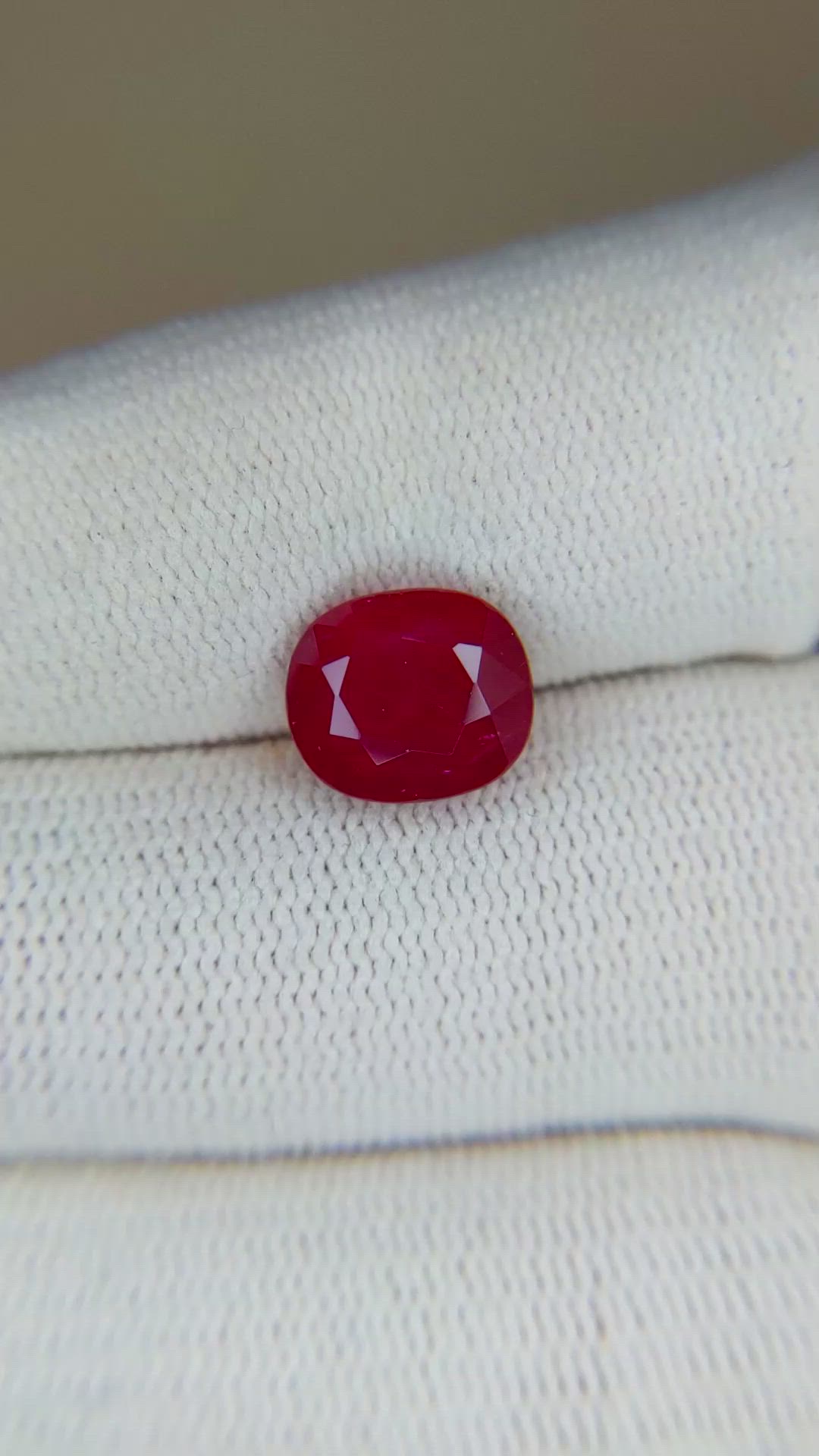 4.05 Ct. Ruby from Mozambique Size Video