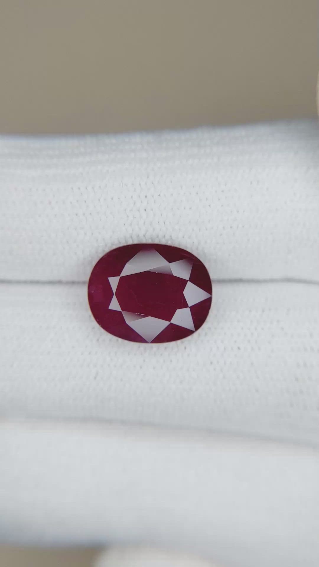5.20 Ct. Ruby from Mozambique Size Video