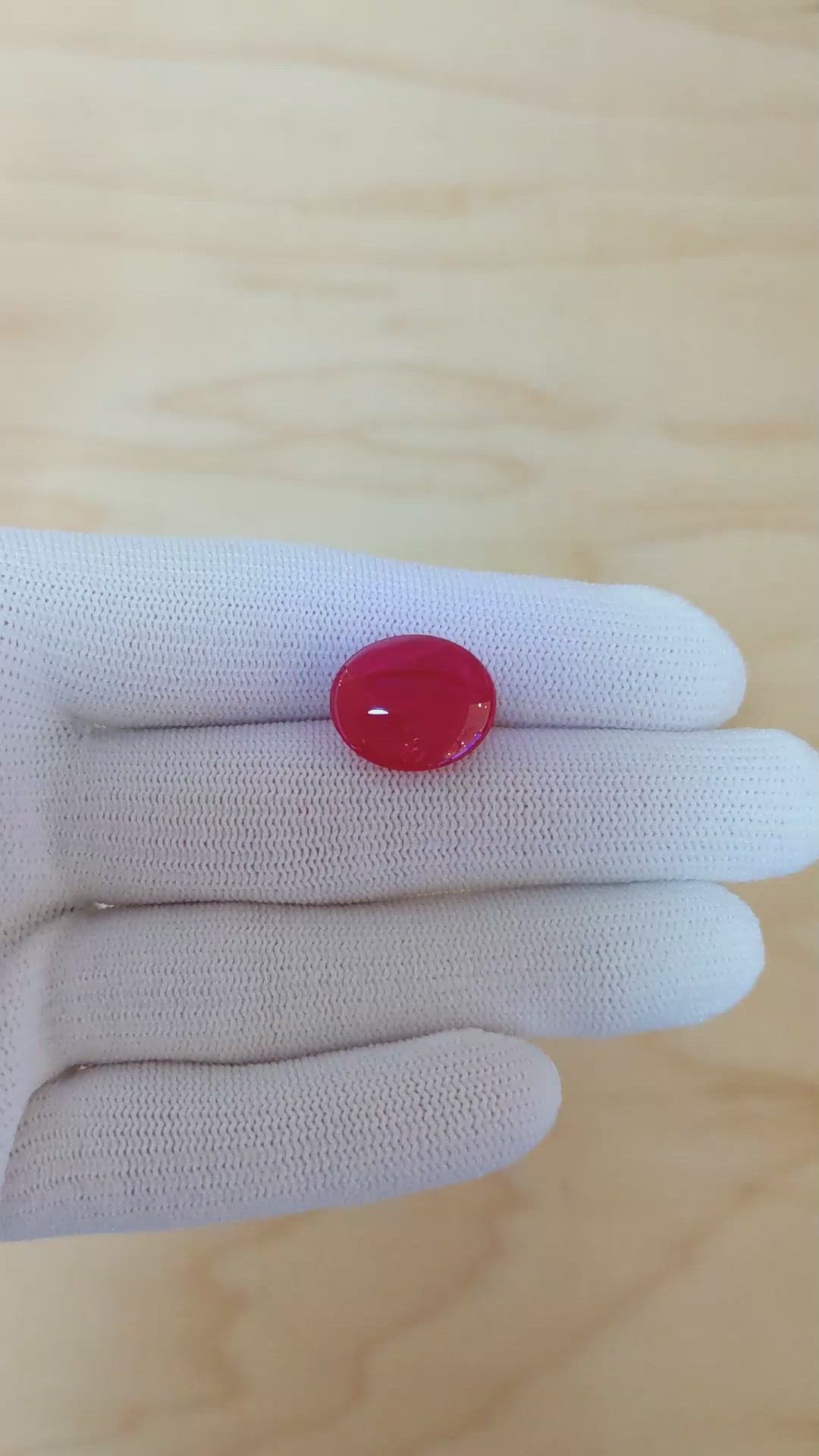 12.30 Ct. Cabochon Ruby from Burma (Myanmar) Size Video