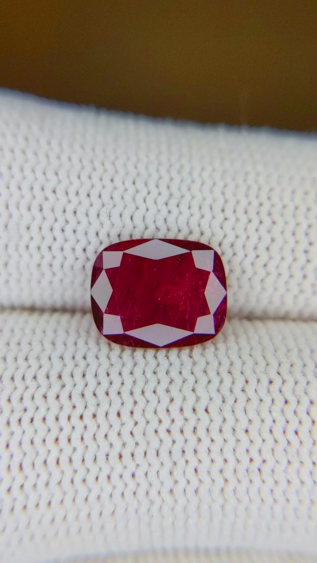 1.87 Ct. Ruby from Mozambique Size Video
