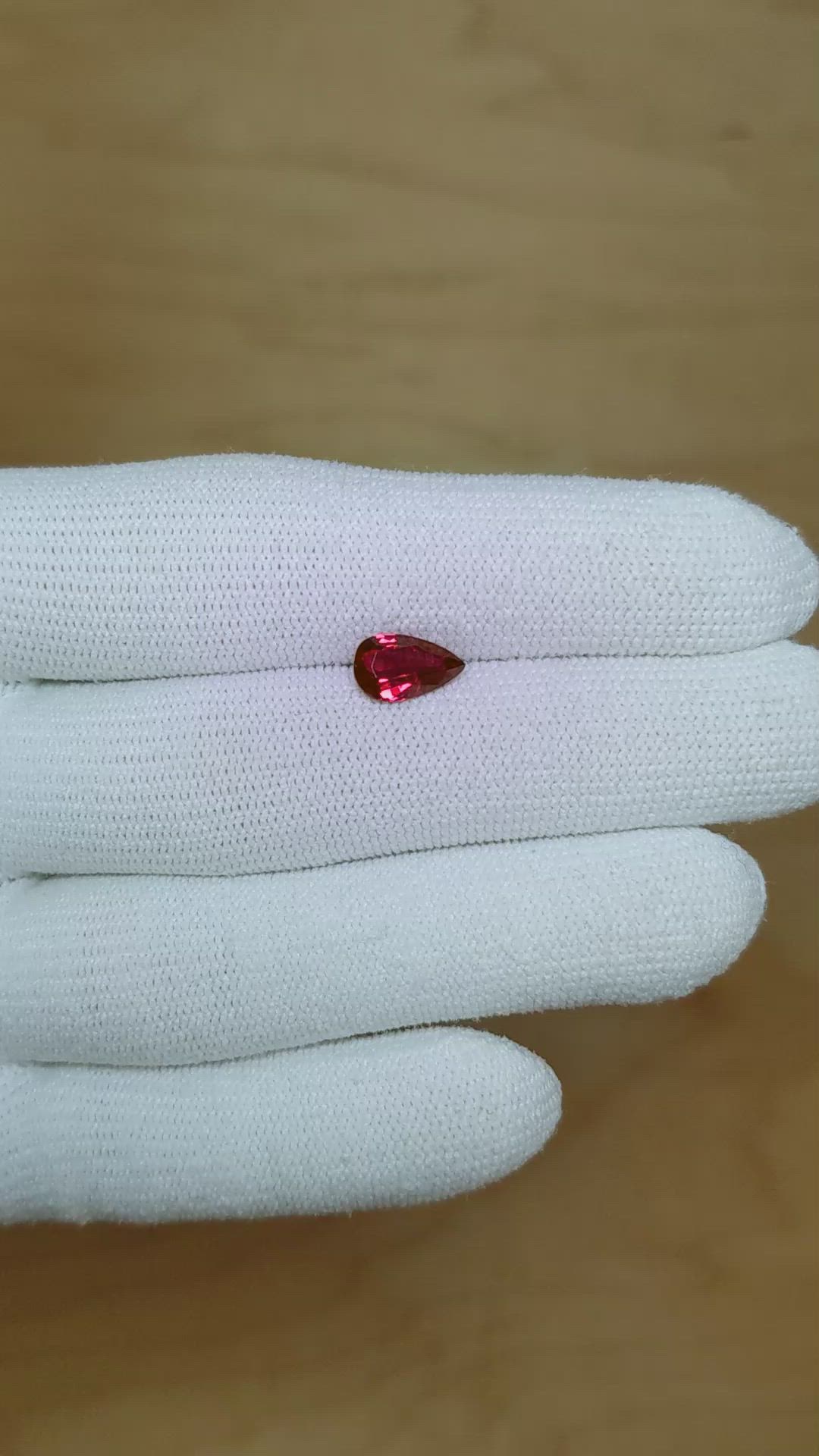 1.53 Ct. Ruby from Ceylon (Sri Lanka) Size Video