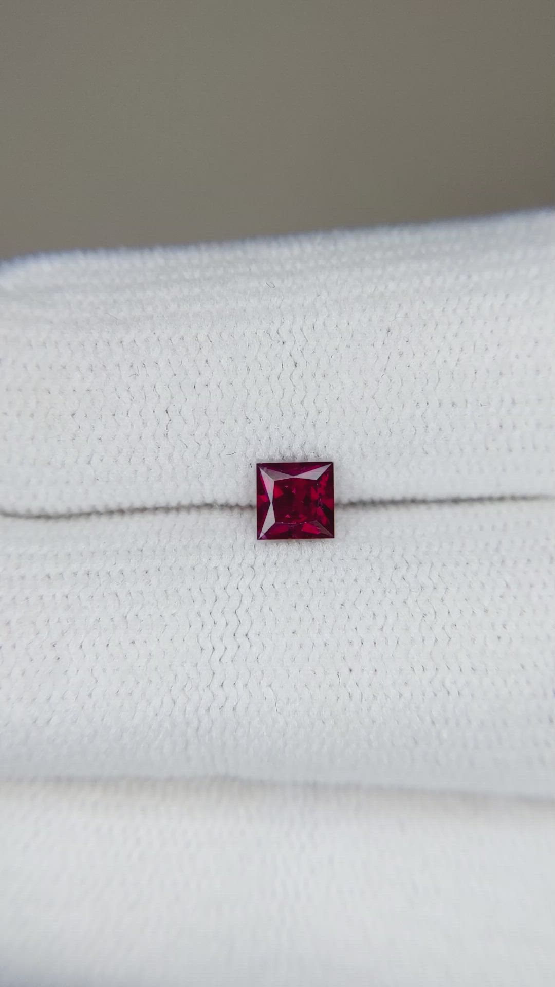 0.40 Ct. Ruby from Mozambique Size Video