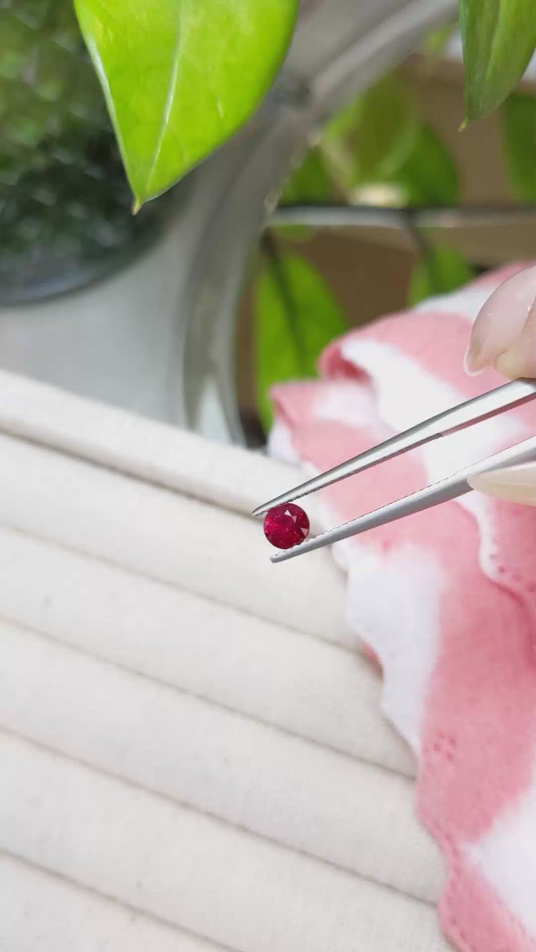 0.55 Ct. Ruby from Mozambique Size Video