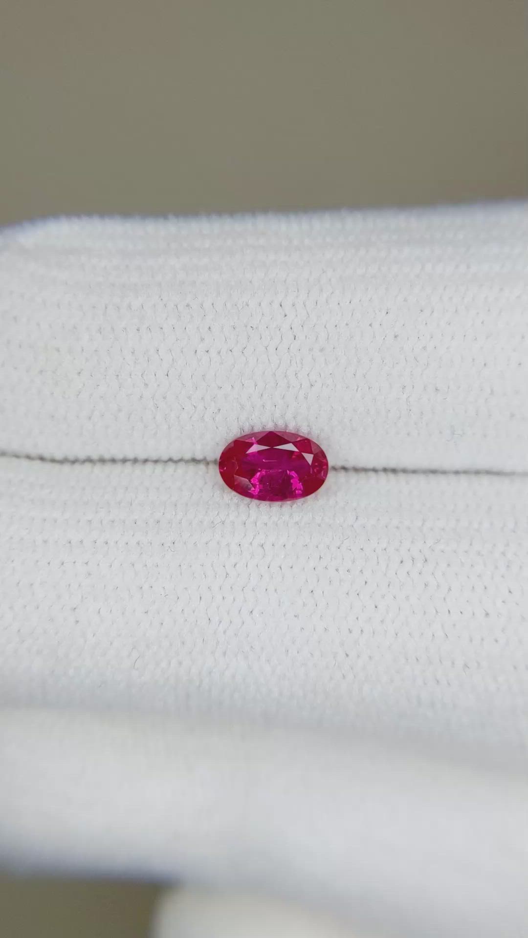 0.53 Ct. Ruby from Burma (Myanmar) Size Video