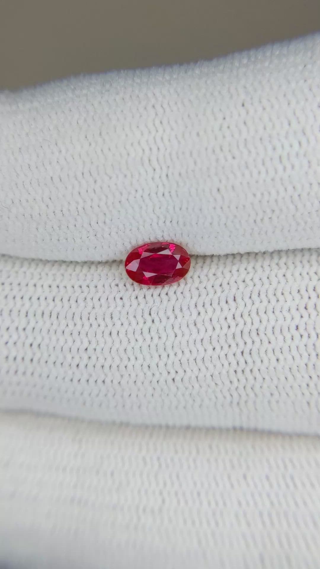 0.55 Ct. Ruby from Burma (Myanmar) Size Video