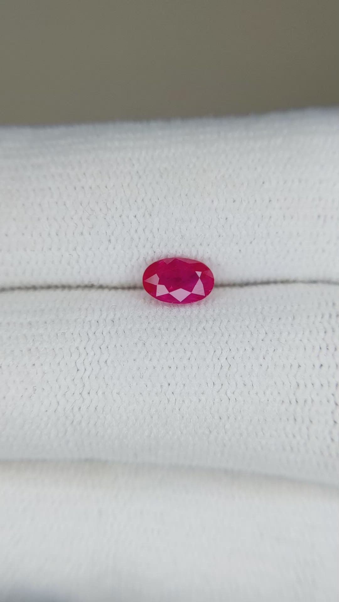 0.60 Ct. Ruby from Burma (Myanmar) Size Video
