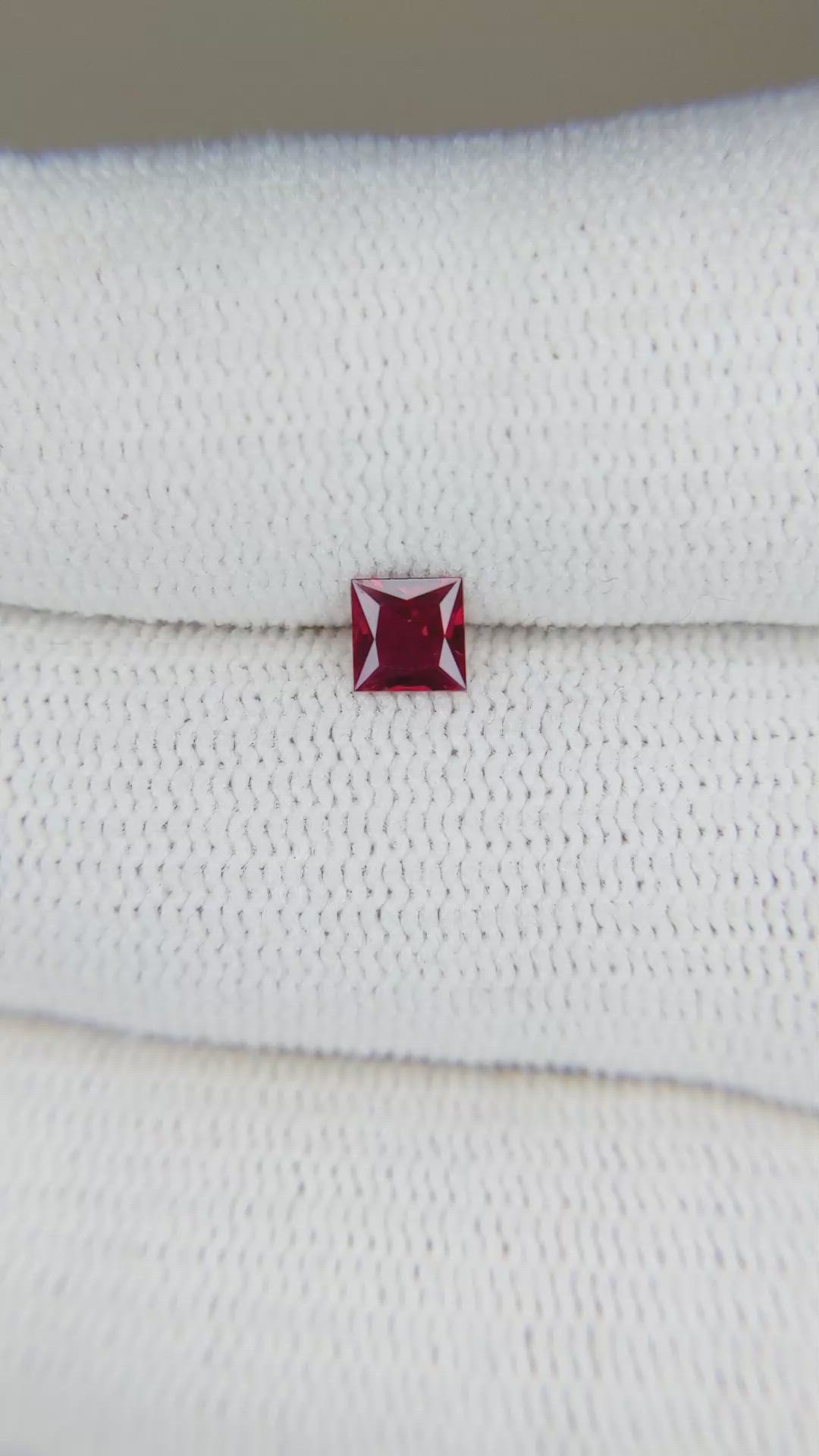0.33 Ct. Ruby from Mozambique Size Video