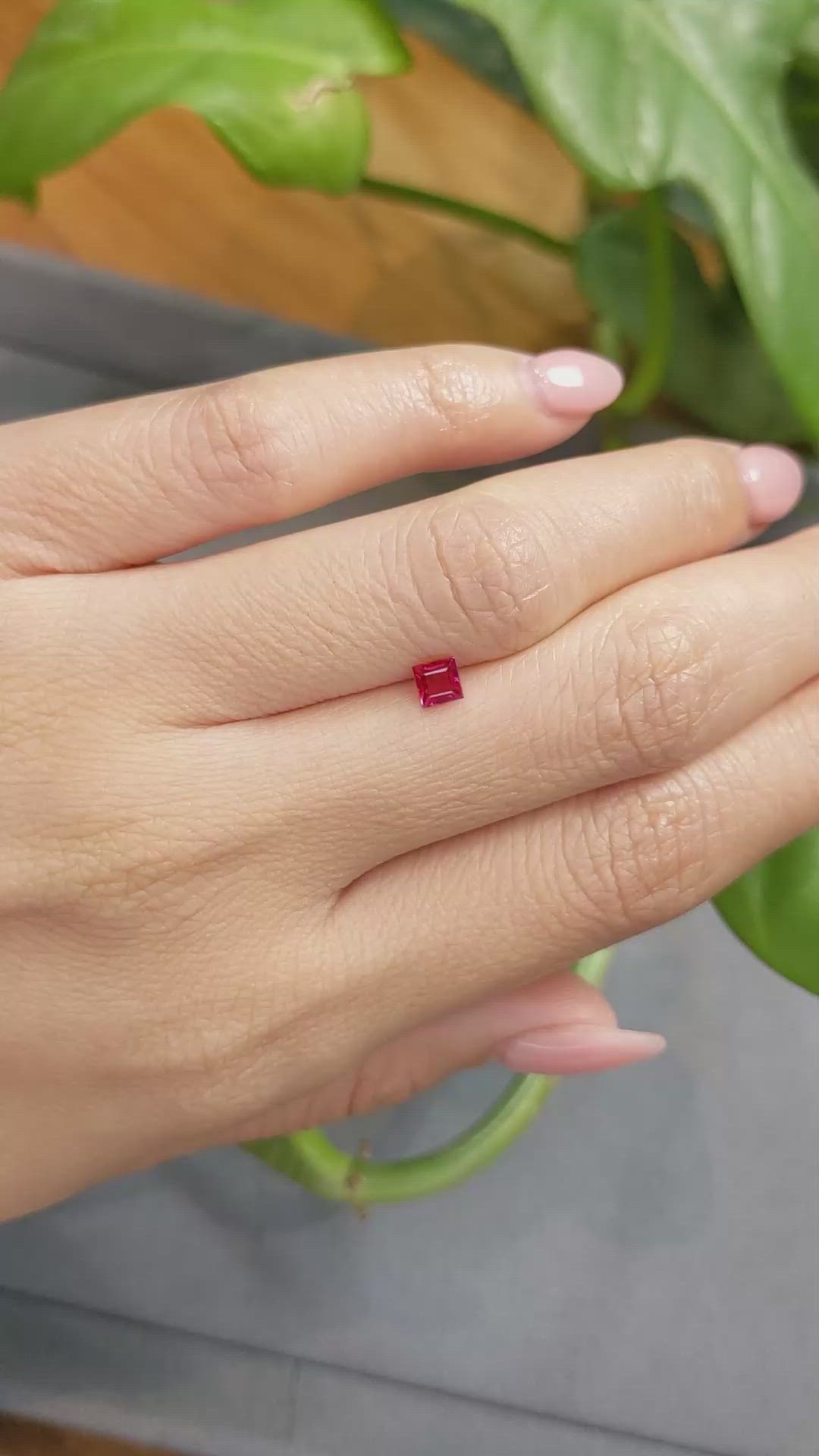 0.45 Ct. Ruby from Mozambique Size Video