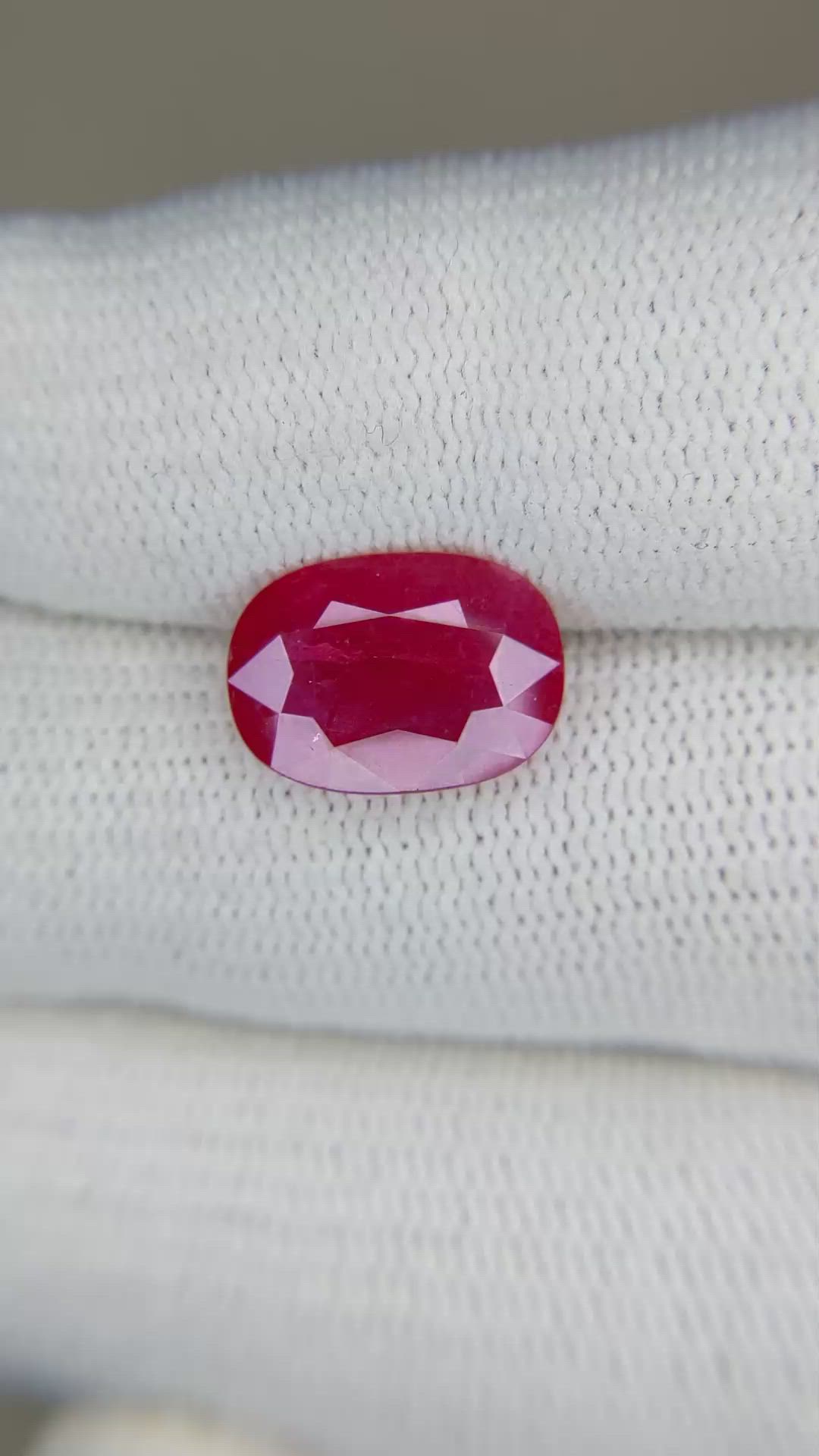 4.31 Ct. Ruby from Mozambique Size Video
