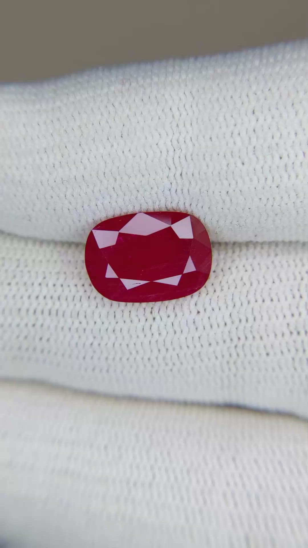 3.94 Ct. Ruby from Mozambique Size Video