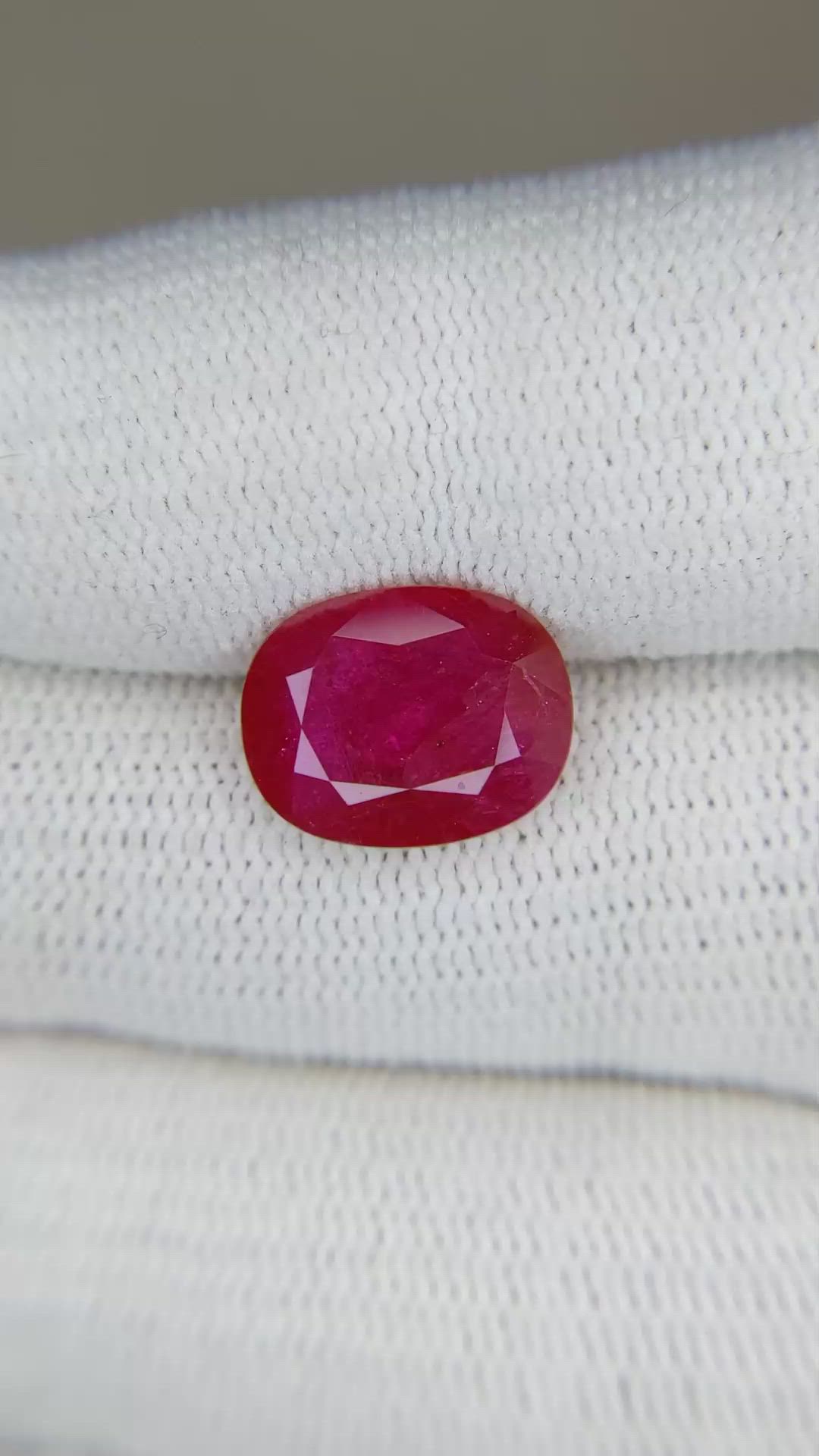 4.42 Ct. Ruby from Mozambique Size Video