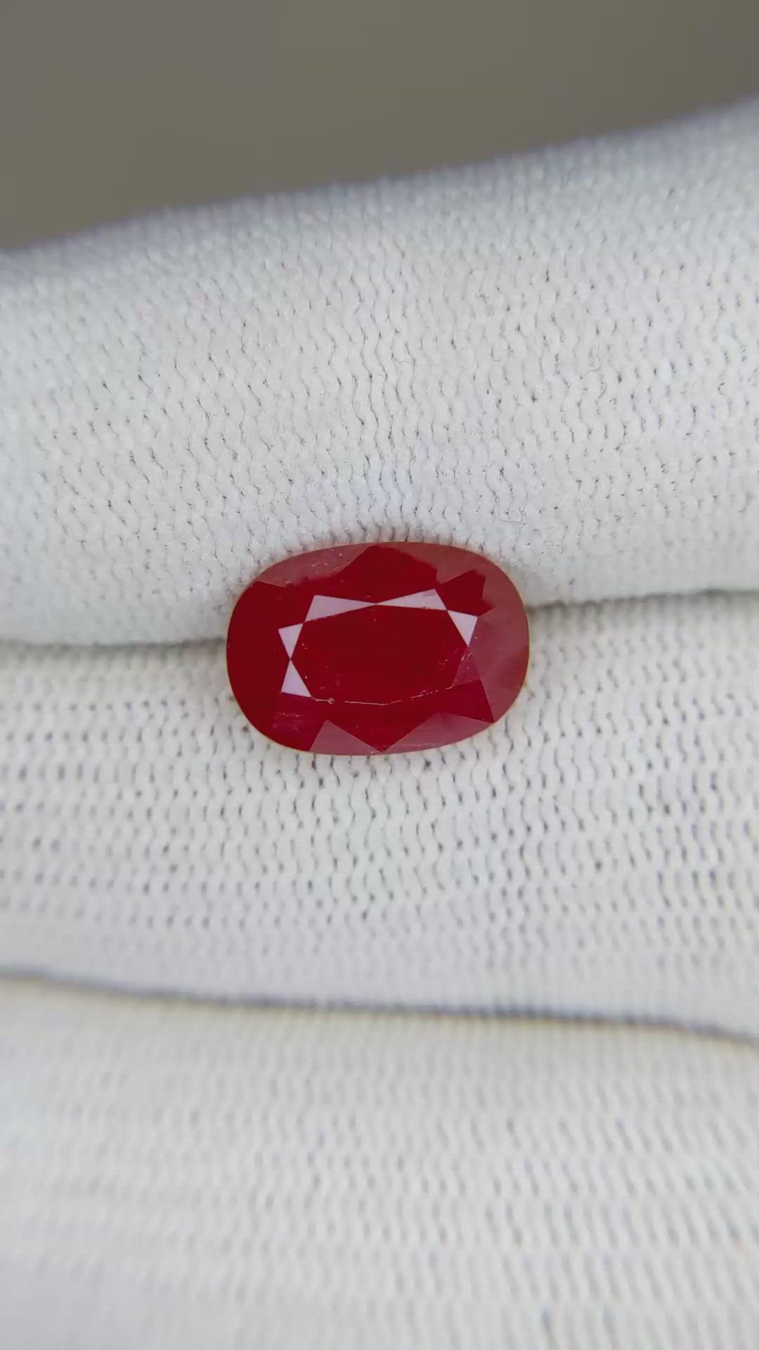 4.98 Ct. Ruby from Mozambique Size Video