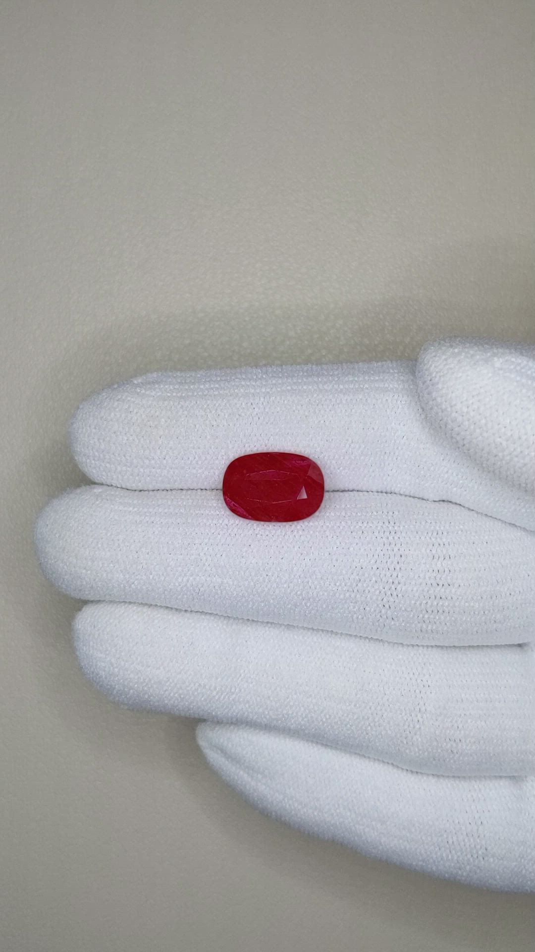 4.95 Ct. Ruby from Mozambique Size Video