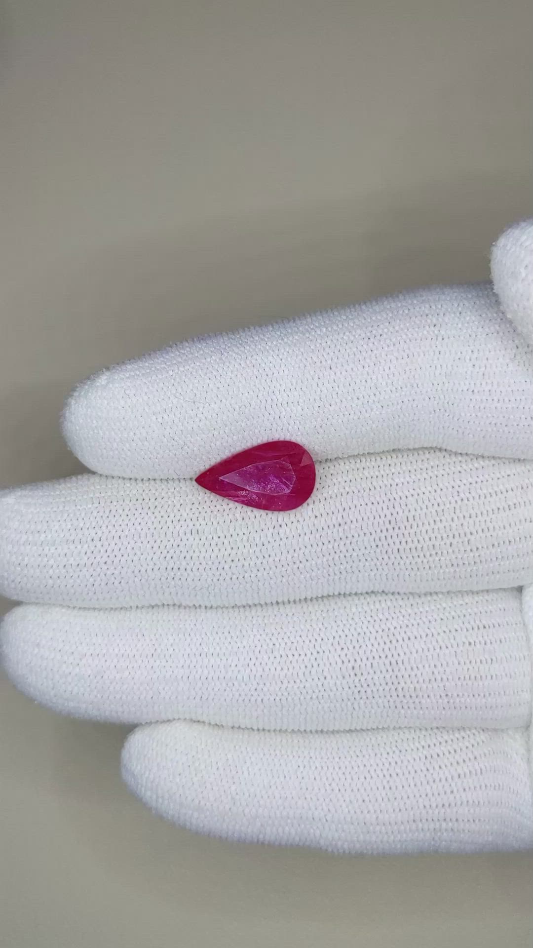 4.55 Ct. Ruby from Mozambique Size Video