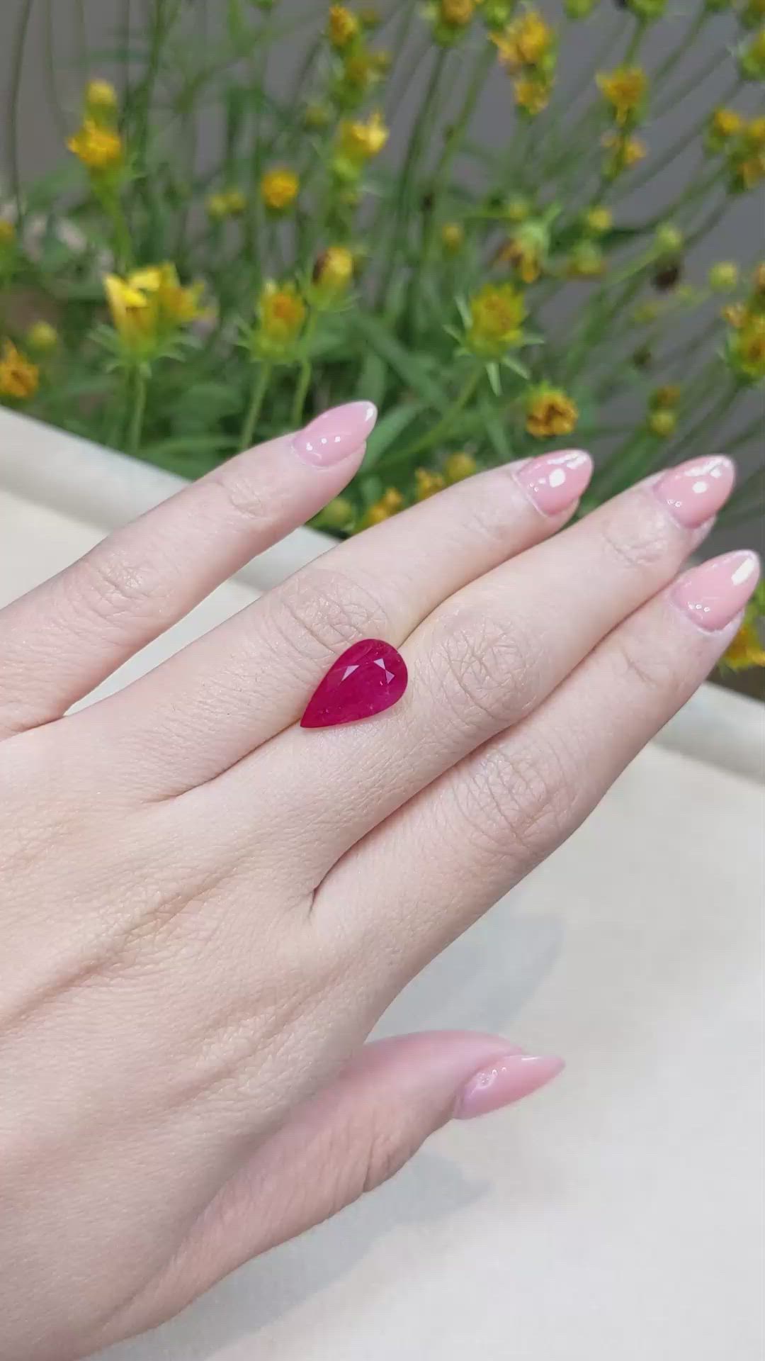4.55 Ct. Ruby from Mozambique Size Video