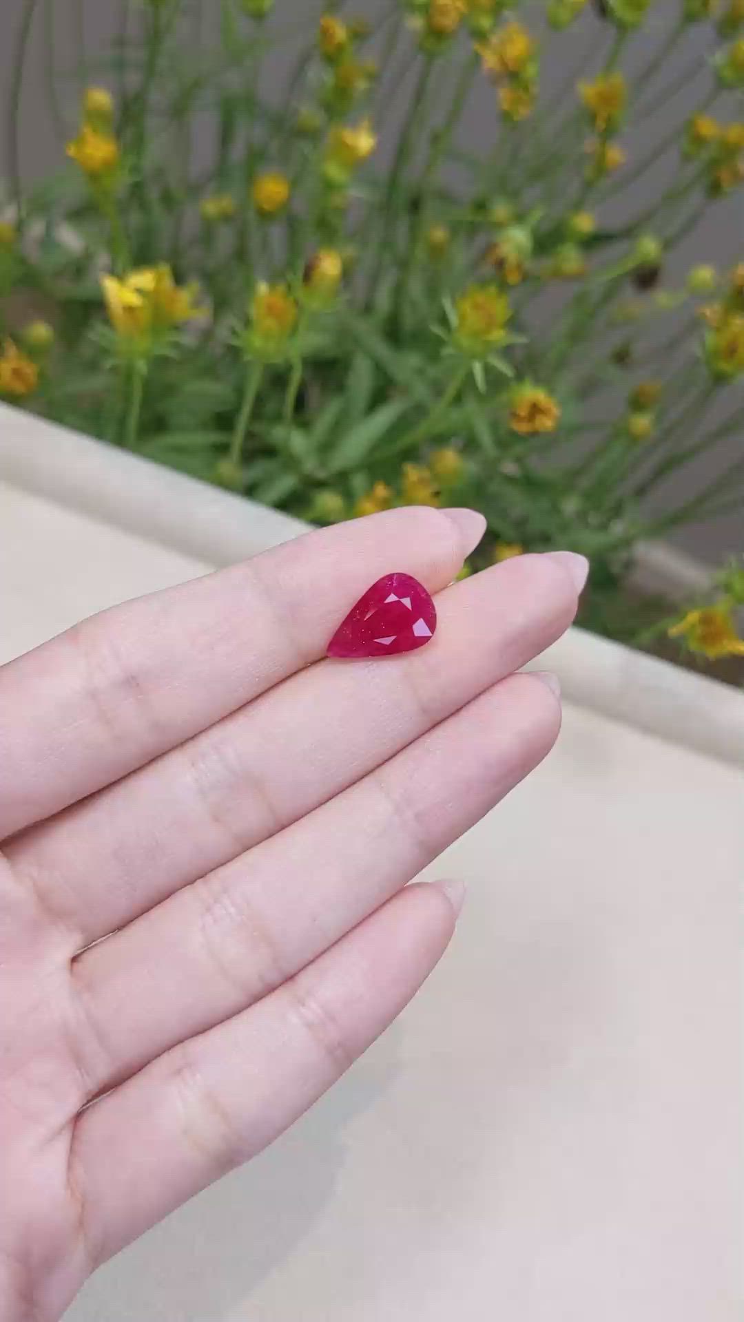 4.90 Ct. Ruby from Mozambique Size Video
