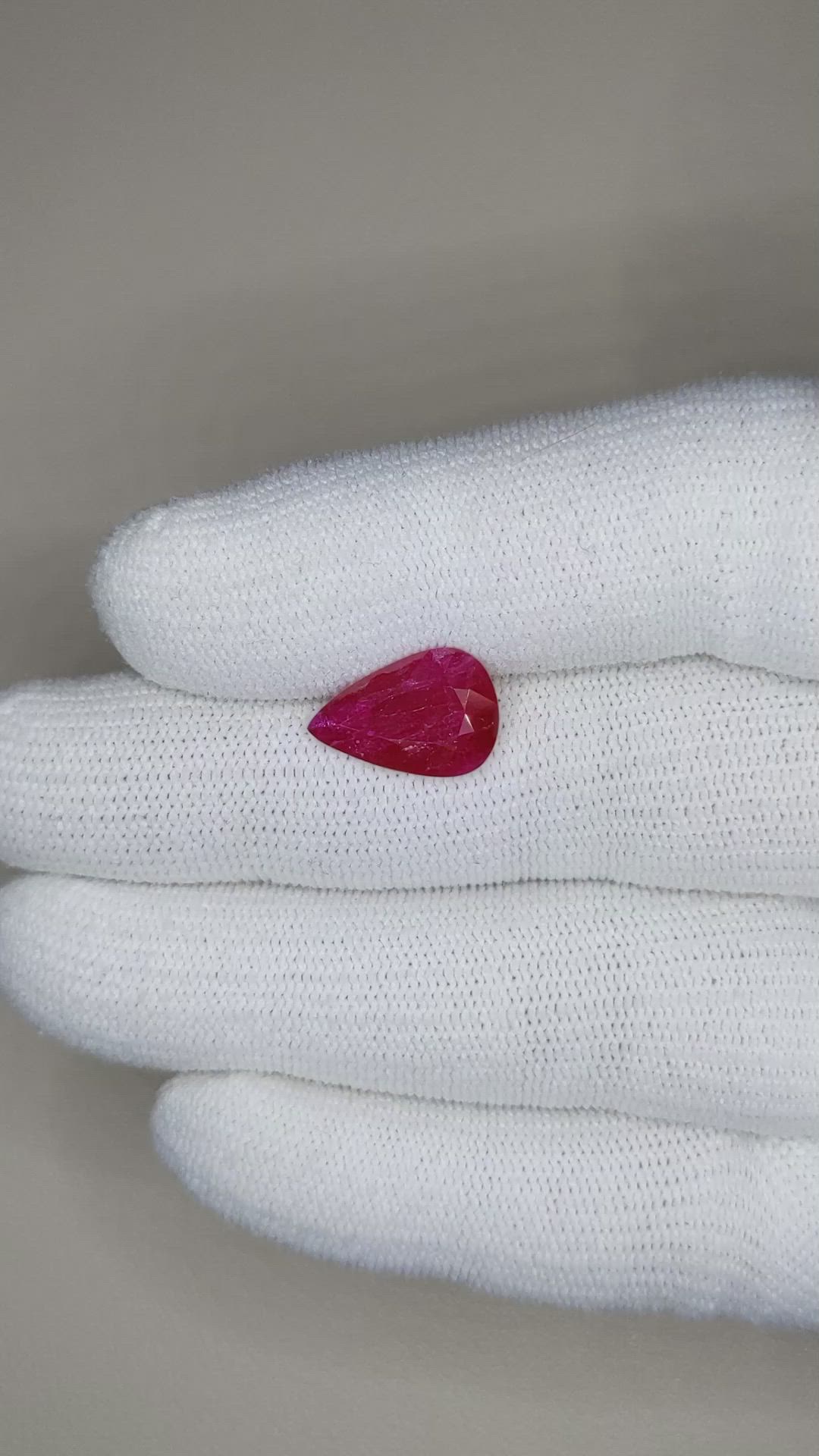 3.67 Ct. Ruby from Mozambique Size Video