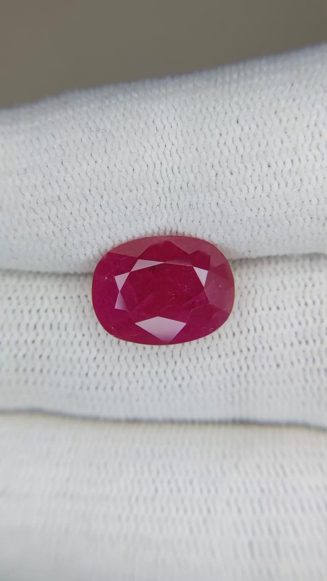 5.25 Ct. Ruby from Mozambique Size Video