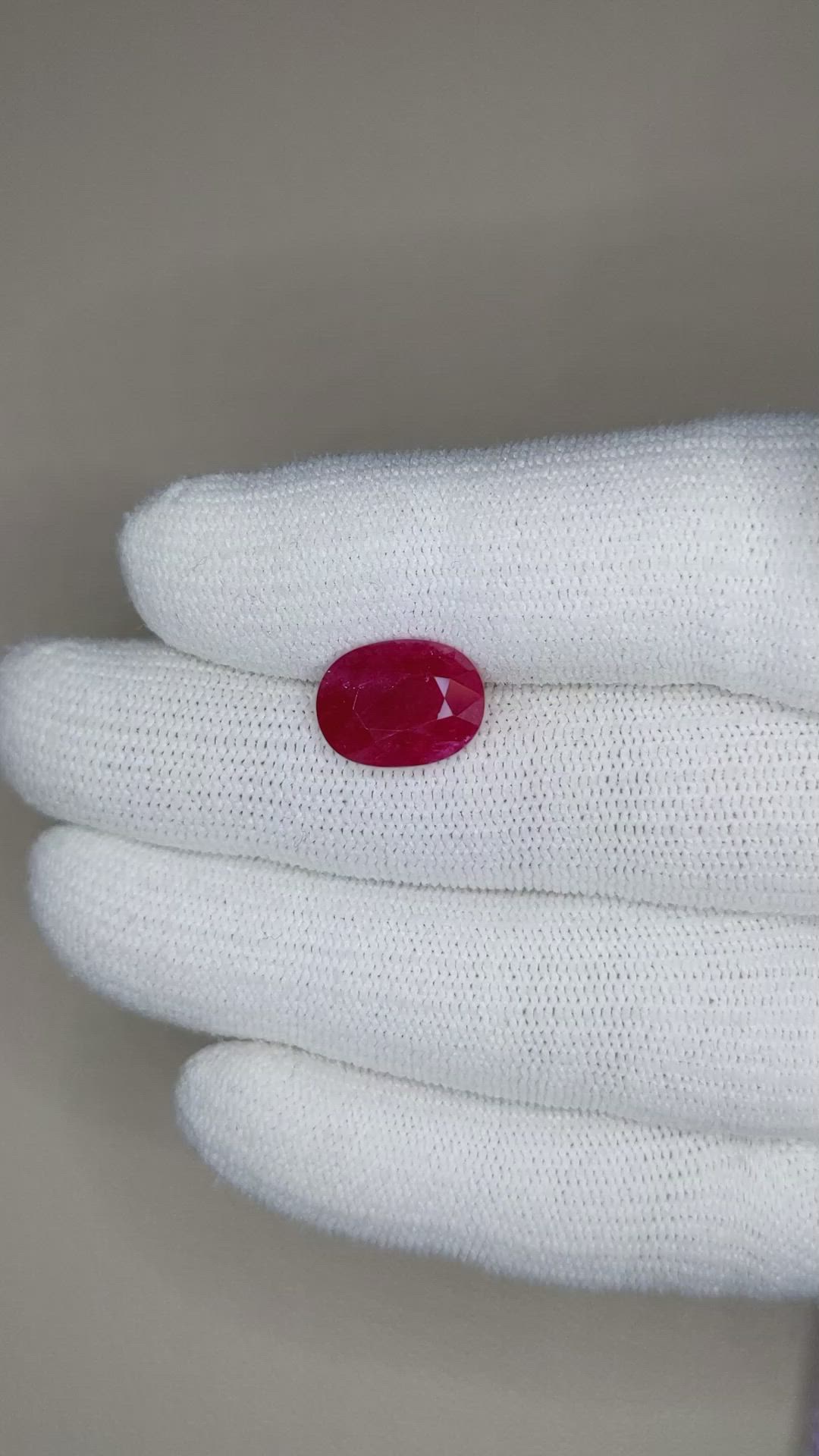4.90 Ct. Ruby from Mozambique Size Video