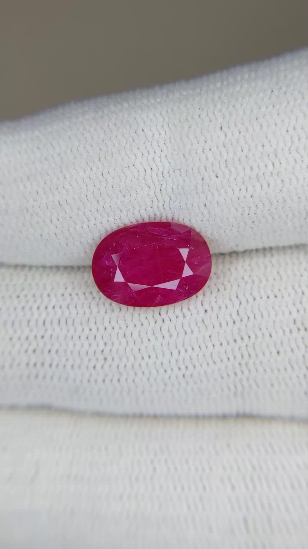 3.71 Ct. Ruby from Mozambique Size Video