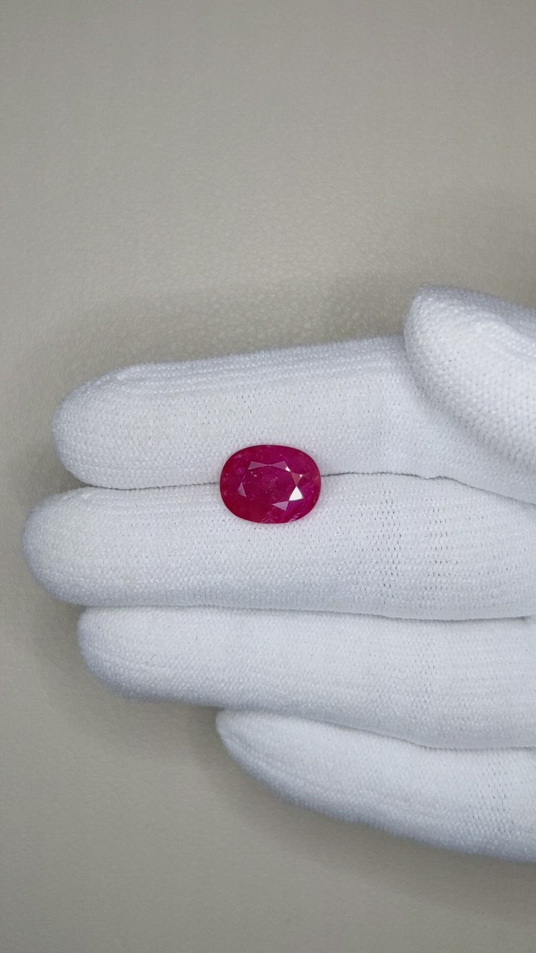 3.85 Ct. Ruby from Mozambique Size Video