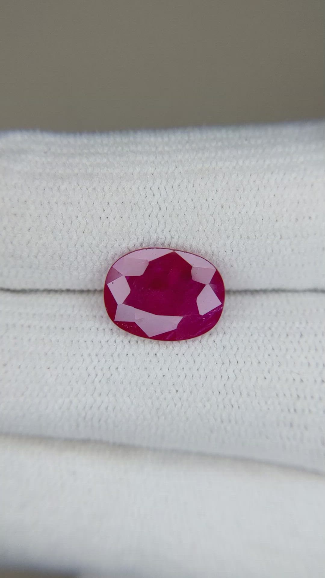 2.87 Ct. Ruby from Mozambique Size Video