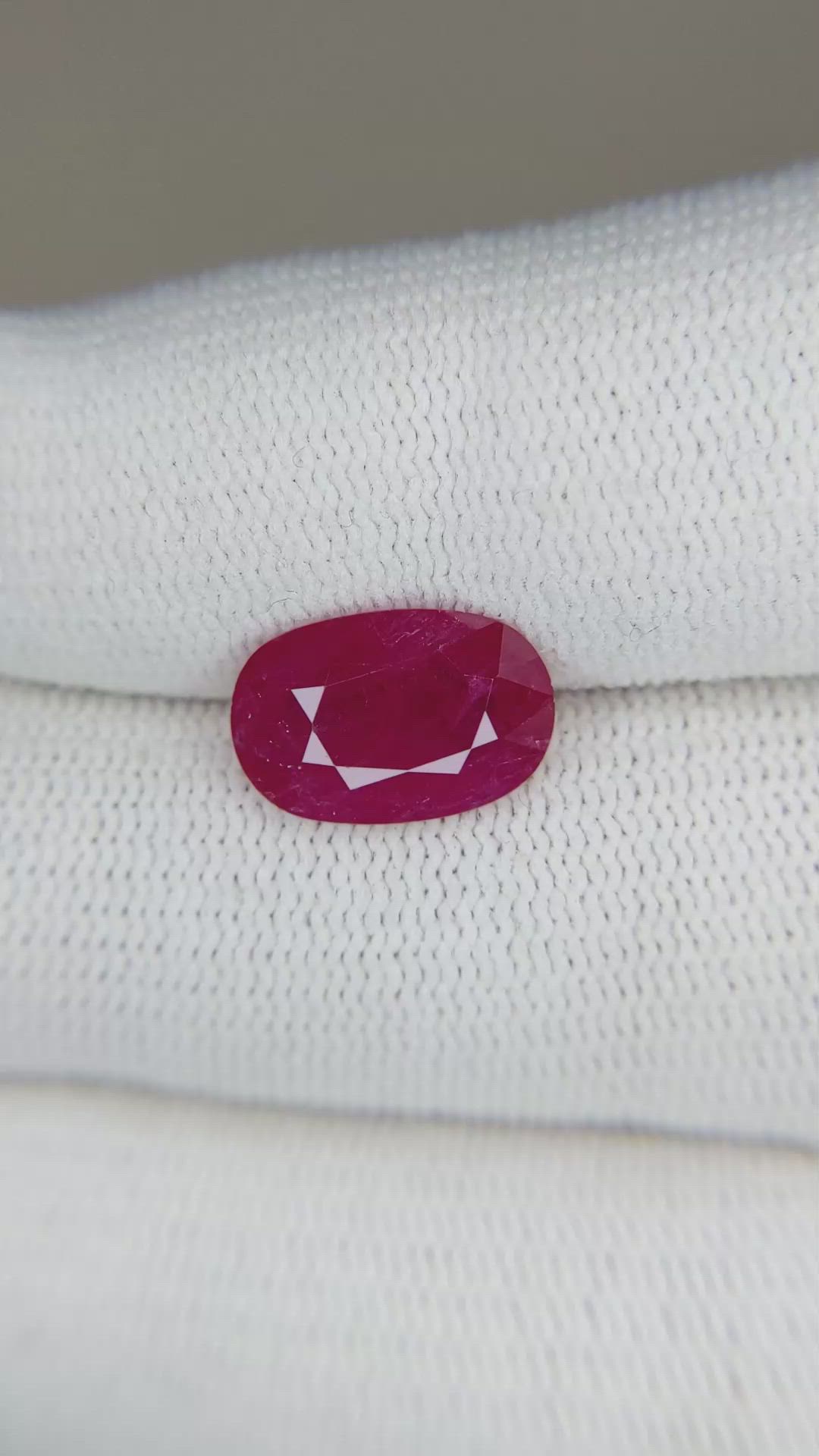 3.62 Ct. Ruby from Mozambique Size Video