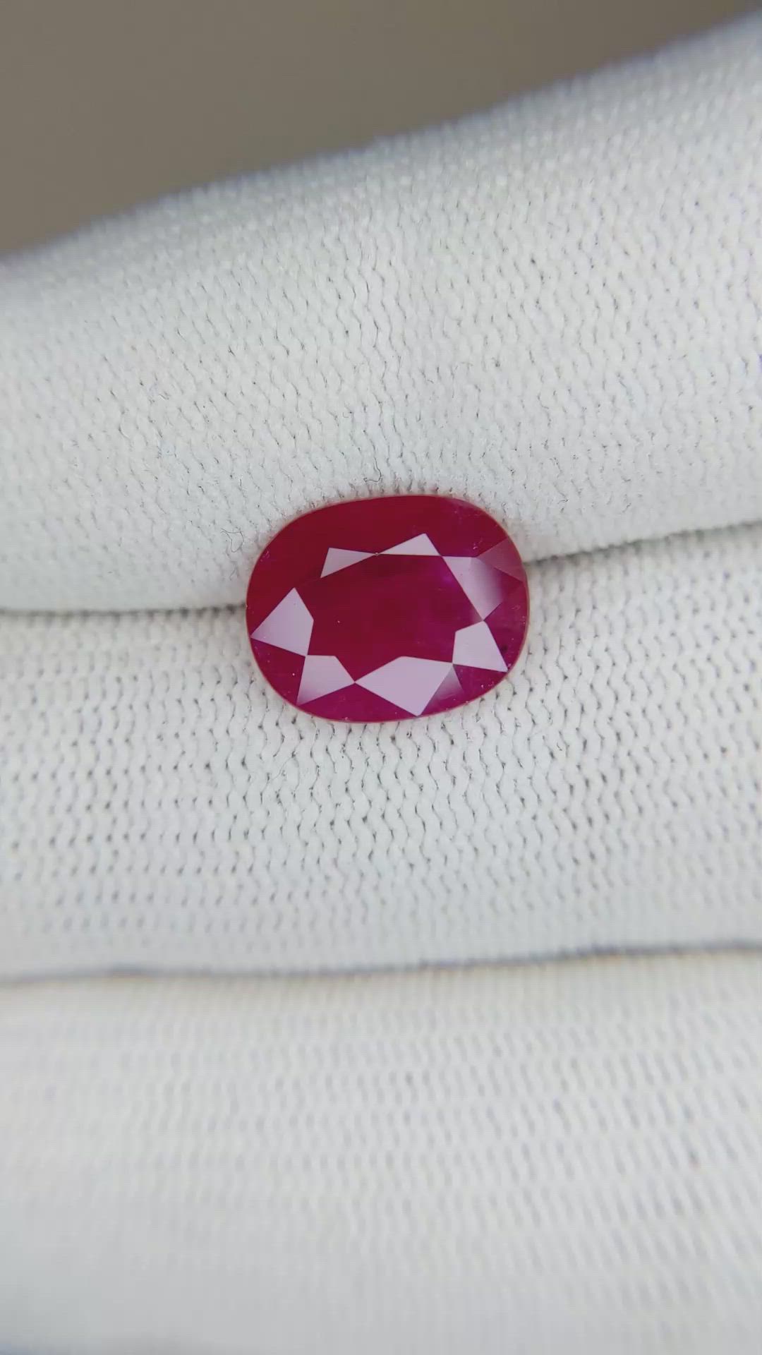 3.70 Ct. Ruby from Mozambique Size Video