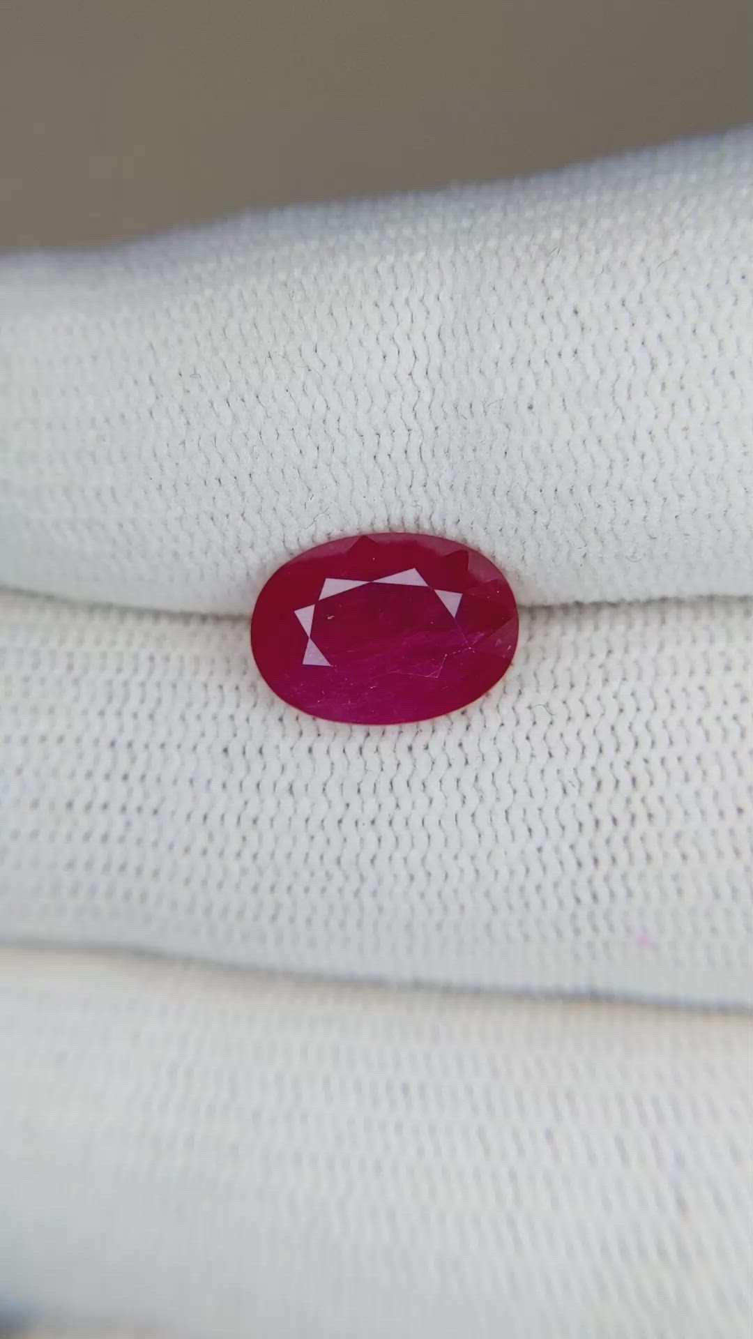 2.87 Ct. Ruby from Mozambique Size Video