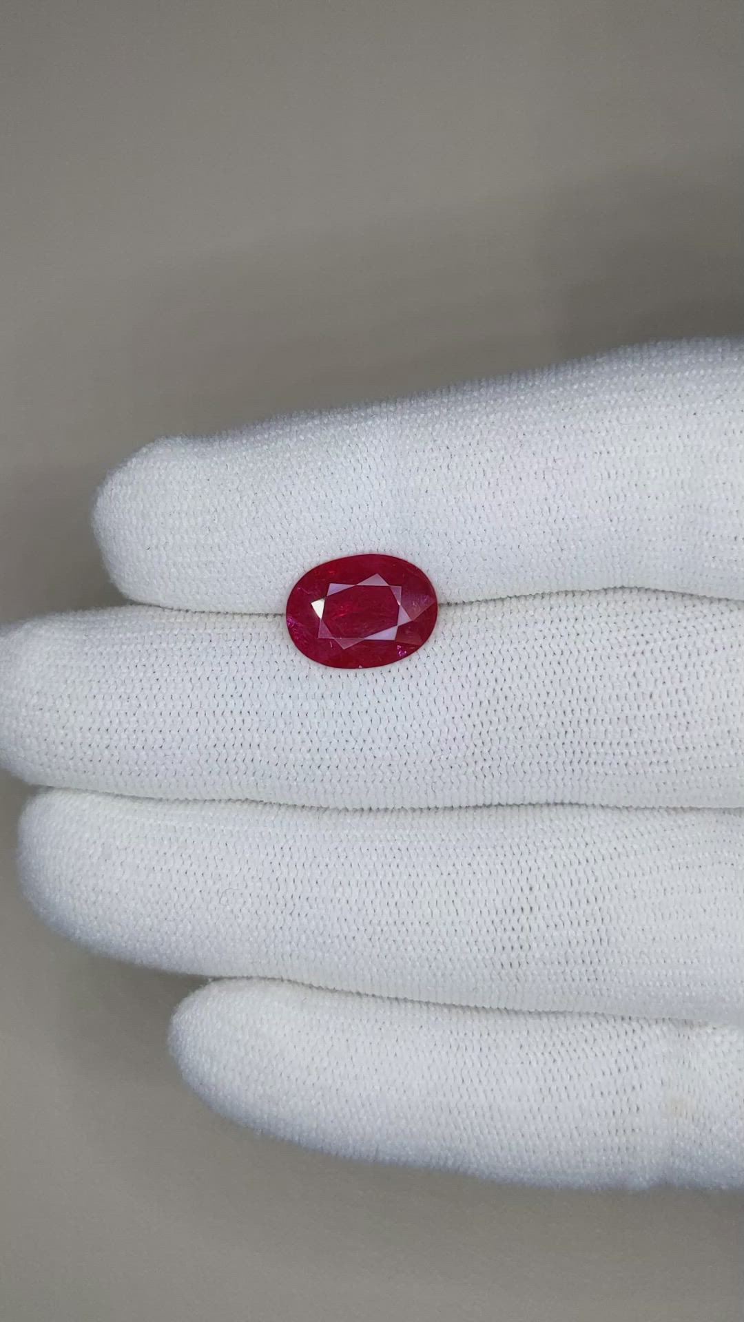 3.00 Ct. Ruby from Mozambique Size Video