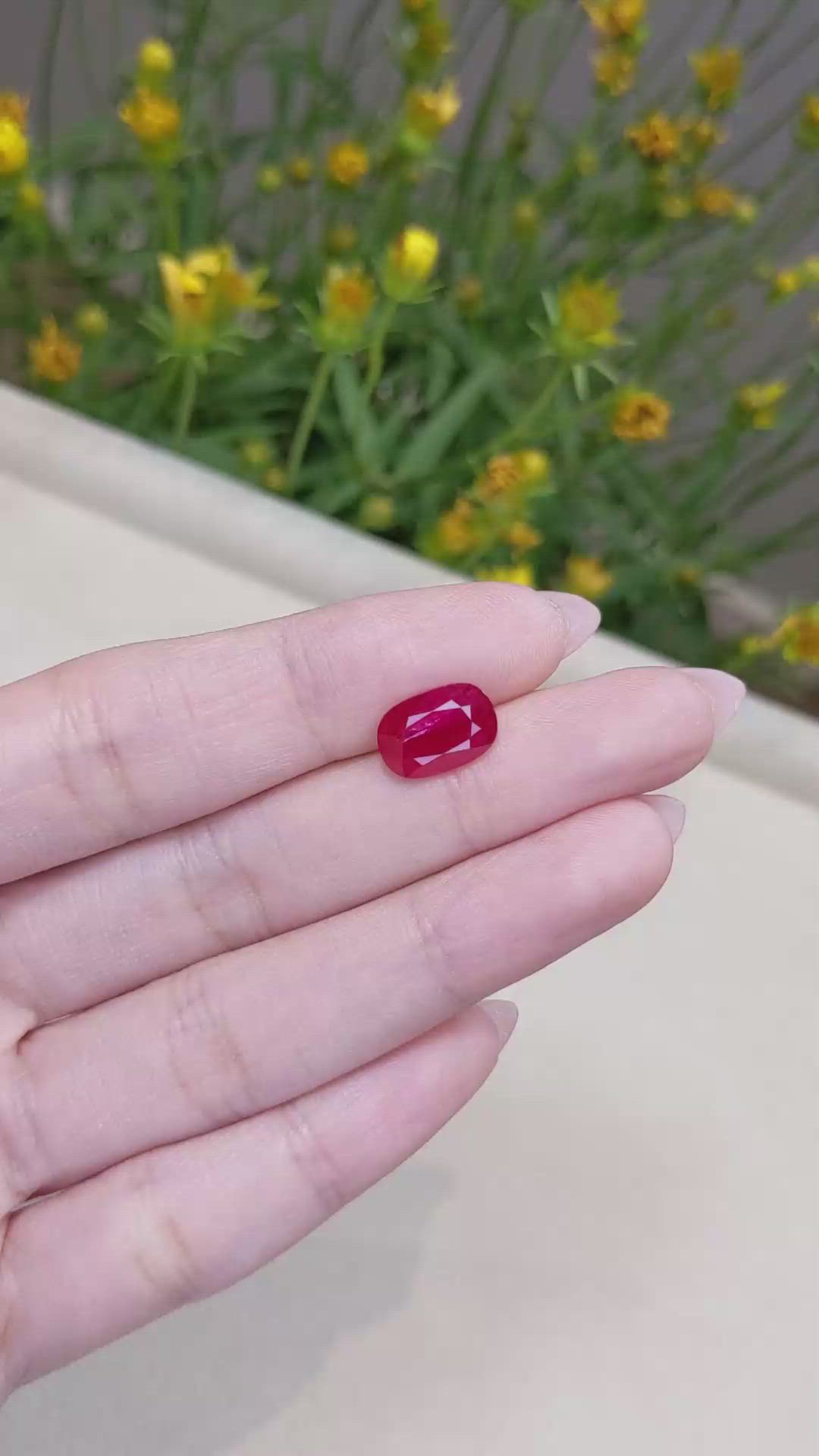 3.97 Ct. Ruby from Mozambique Size Video