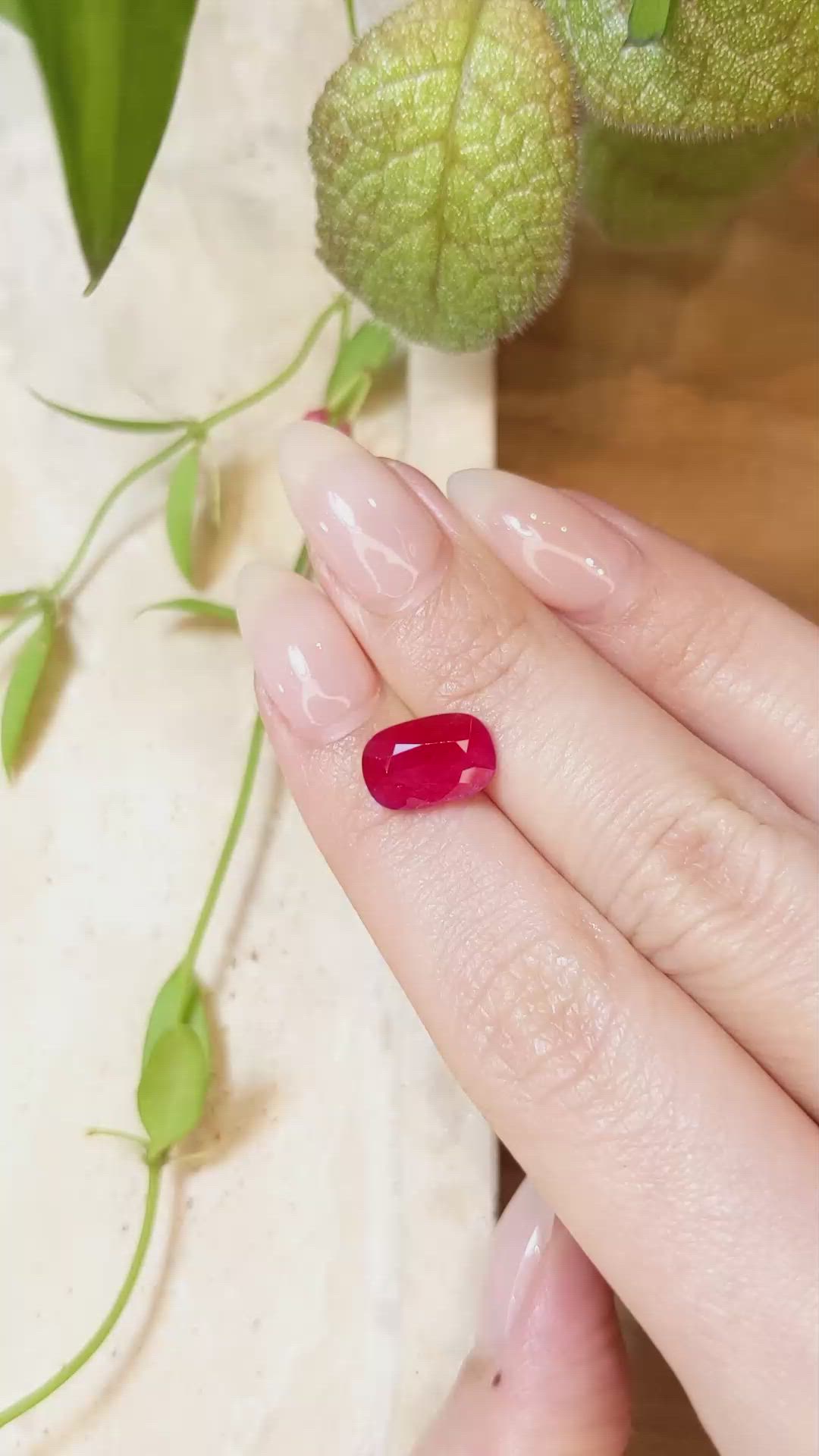 3.87 Ct. Ruby from Mozambique Size Video