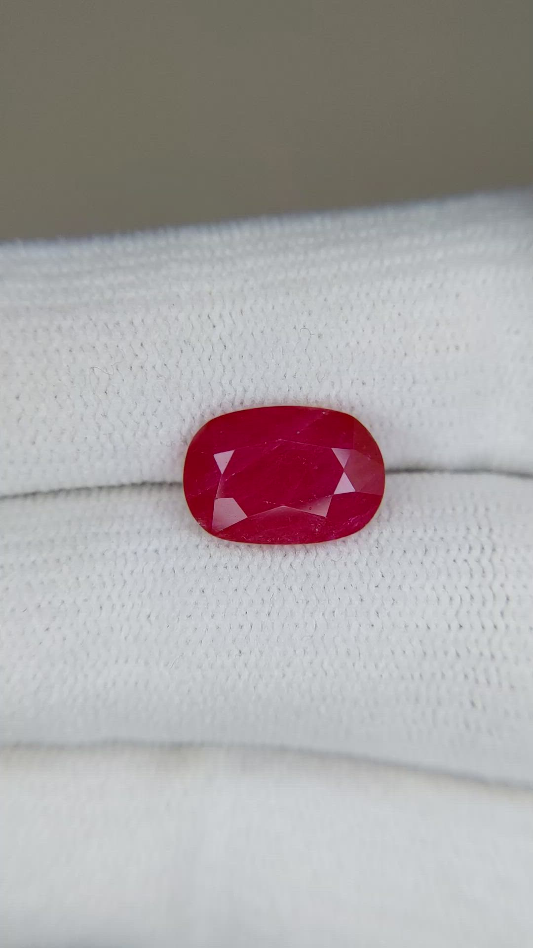 3.23 Ct. Ruby from Mozambique Size Video
