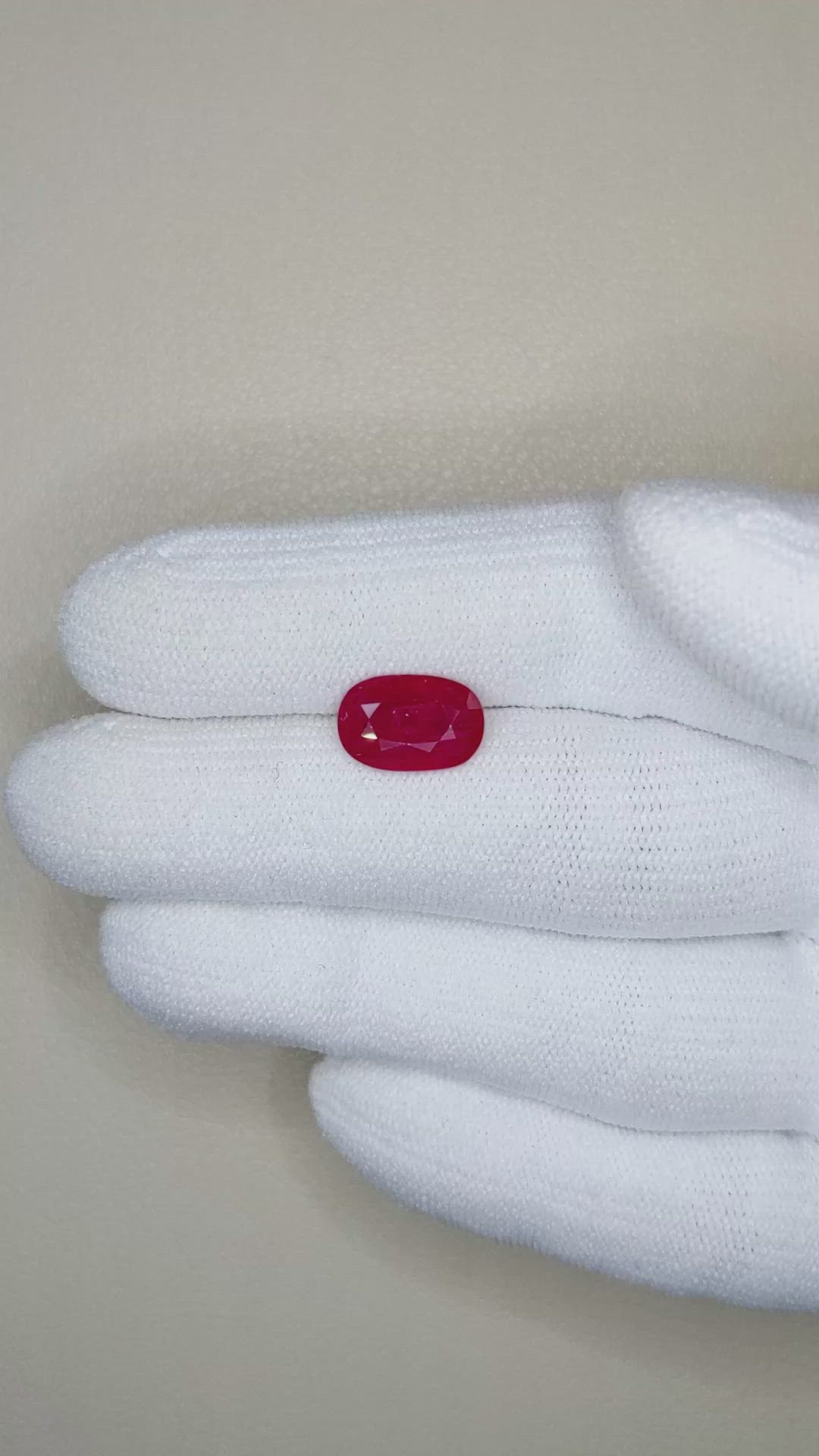 2.63 Ct. Ruby from Mozambique Size Video