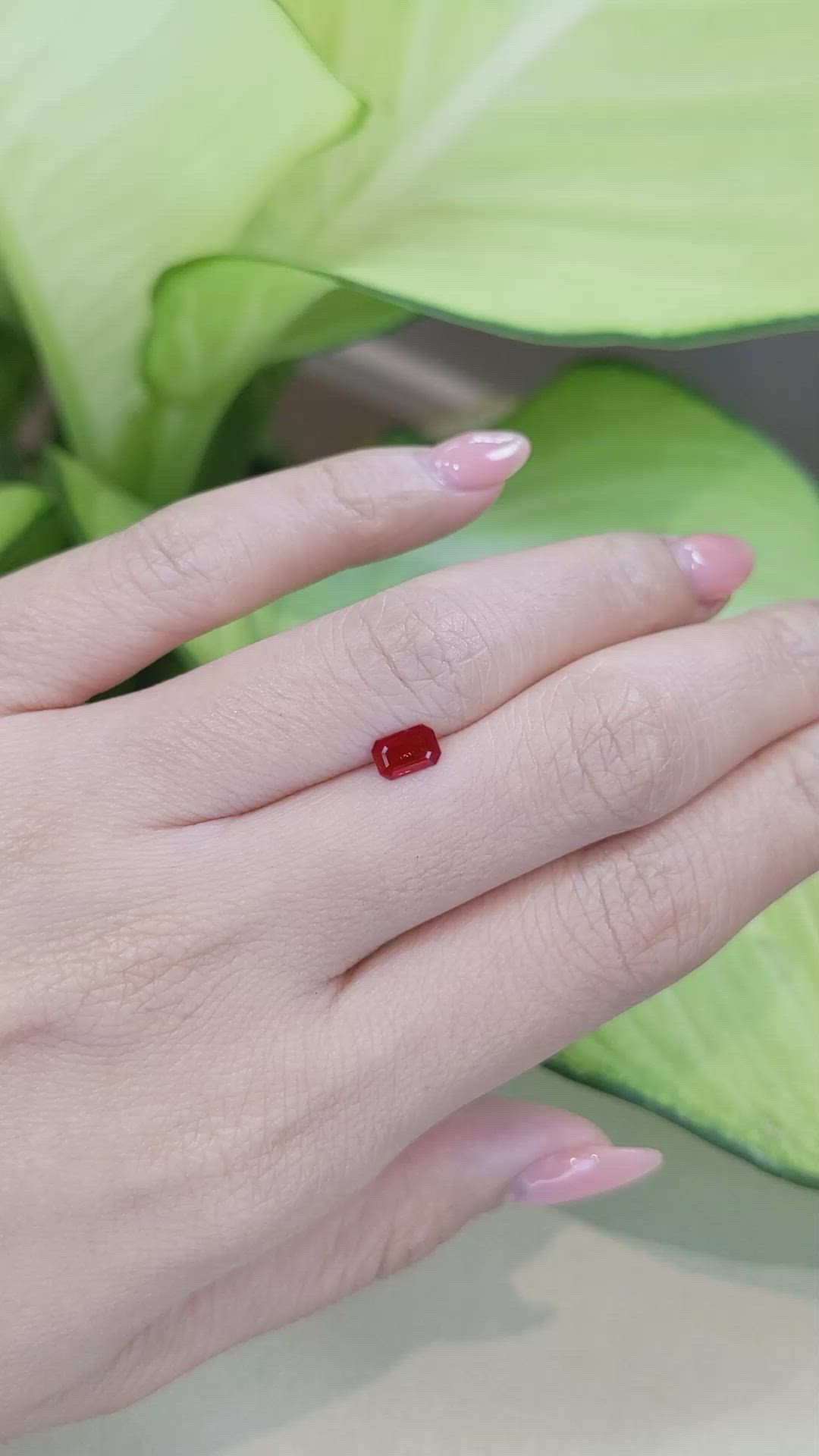 0.60 Ct. Ruby from Mozambique Size Video