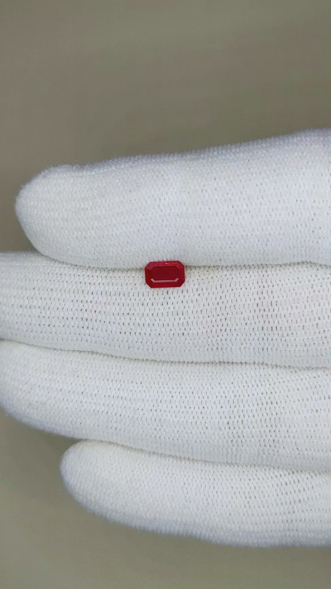 0.60 Ct. Ruby from Mozambique Size Video