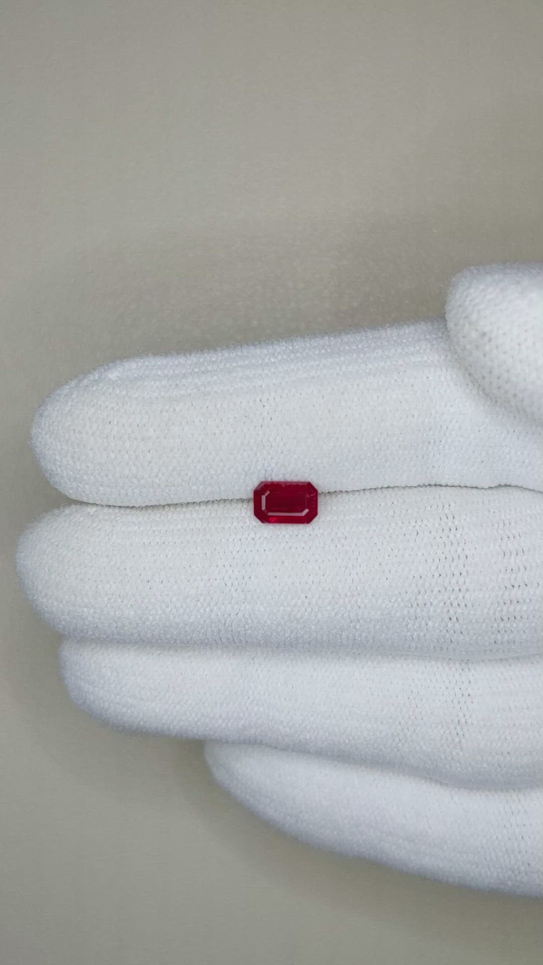 0.65 Ct. Ruby from Mozambique Size Video