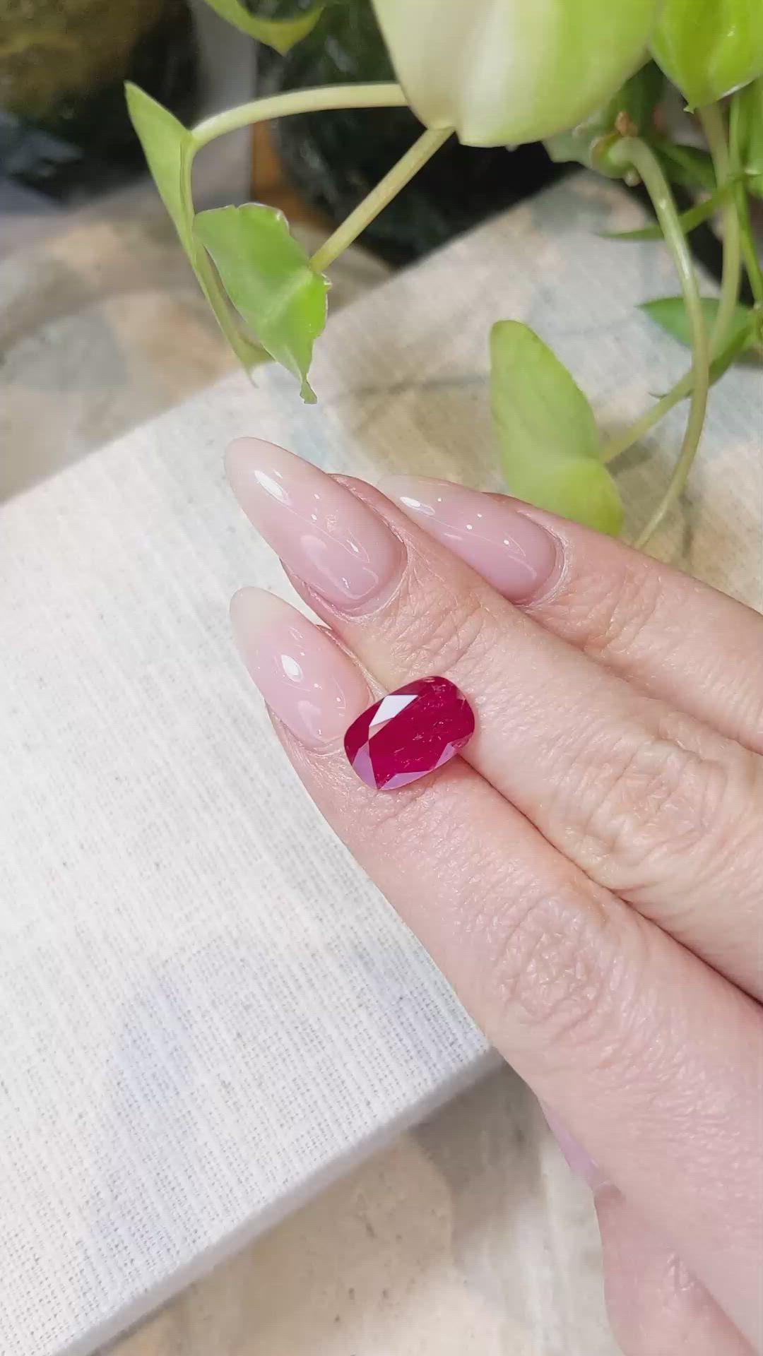 4.52 Ct. Ruby from Mozambique Size Video