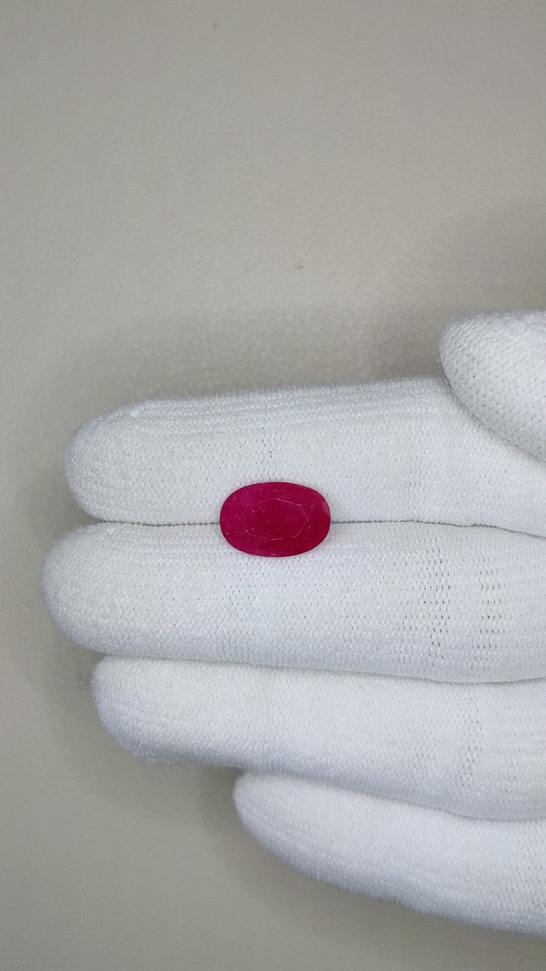 3.85 Ct. Ruby from Mozambique Size Video