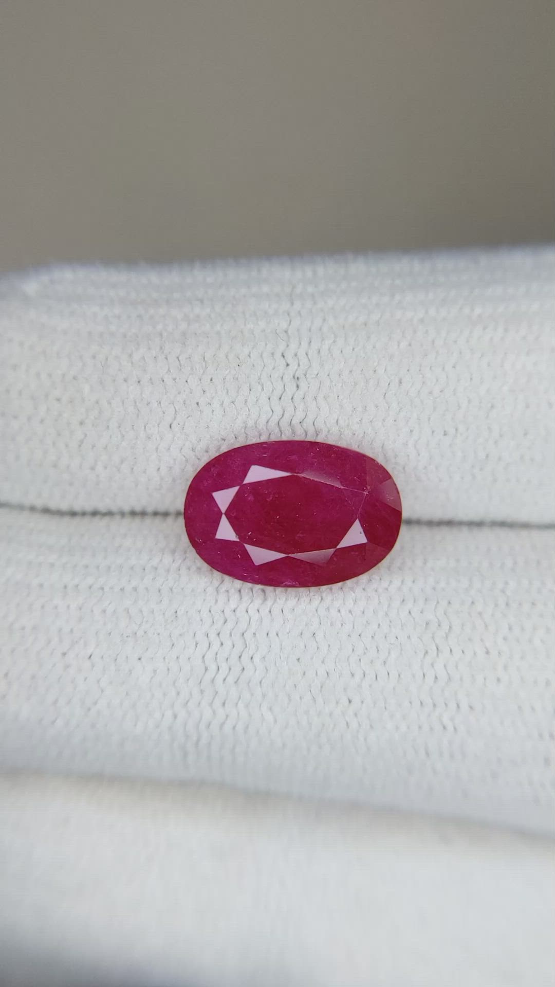 3.85 Ct. Ruby from Mozambique Size Video