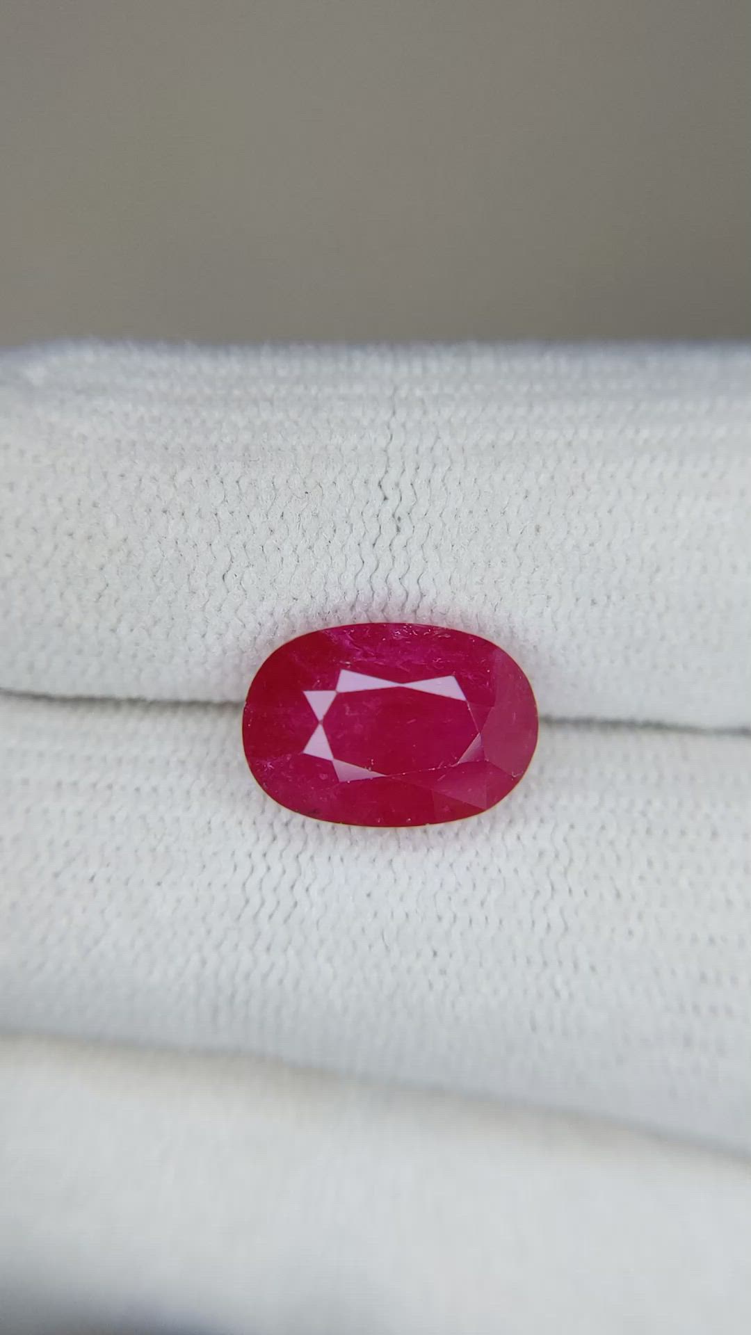 4.92 Ct. Ruby from Mozambique Size Video