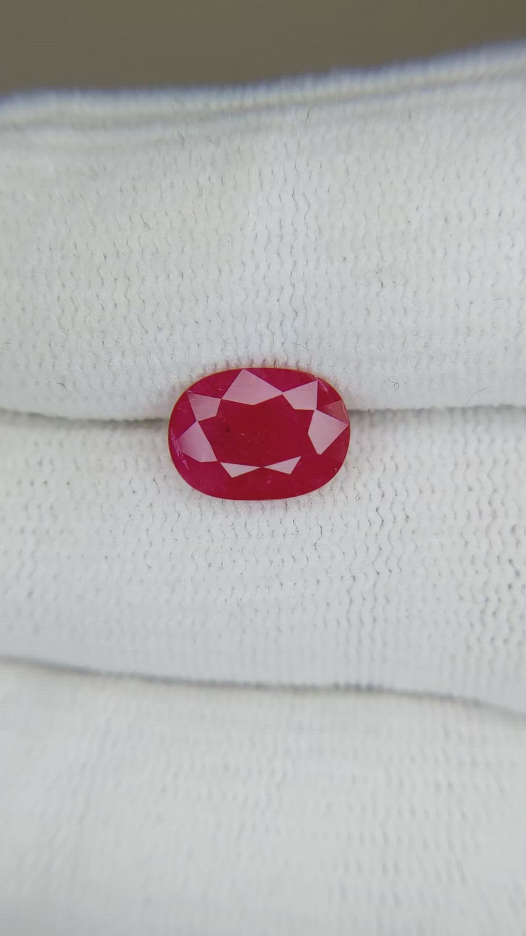 2.63 Ct. Ruby from Mozambique Size Video
