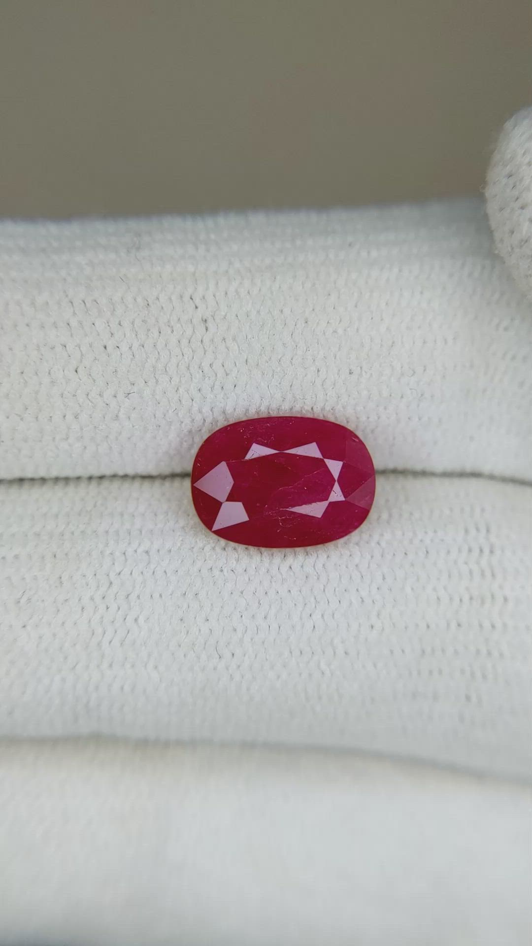 2.81 Ct. Ruby from Mozambique Size Video