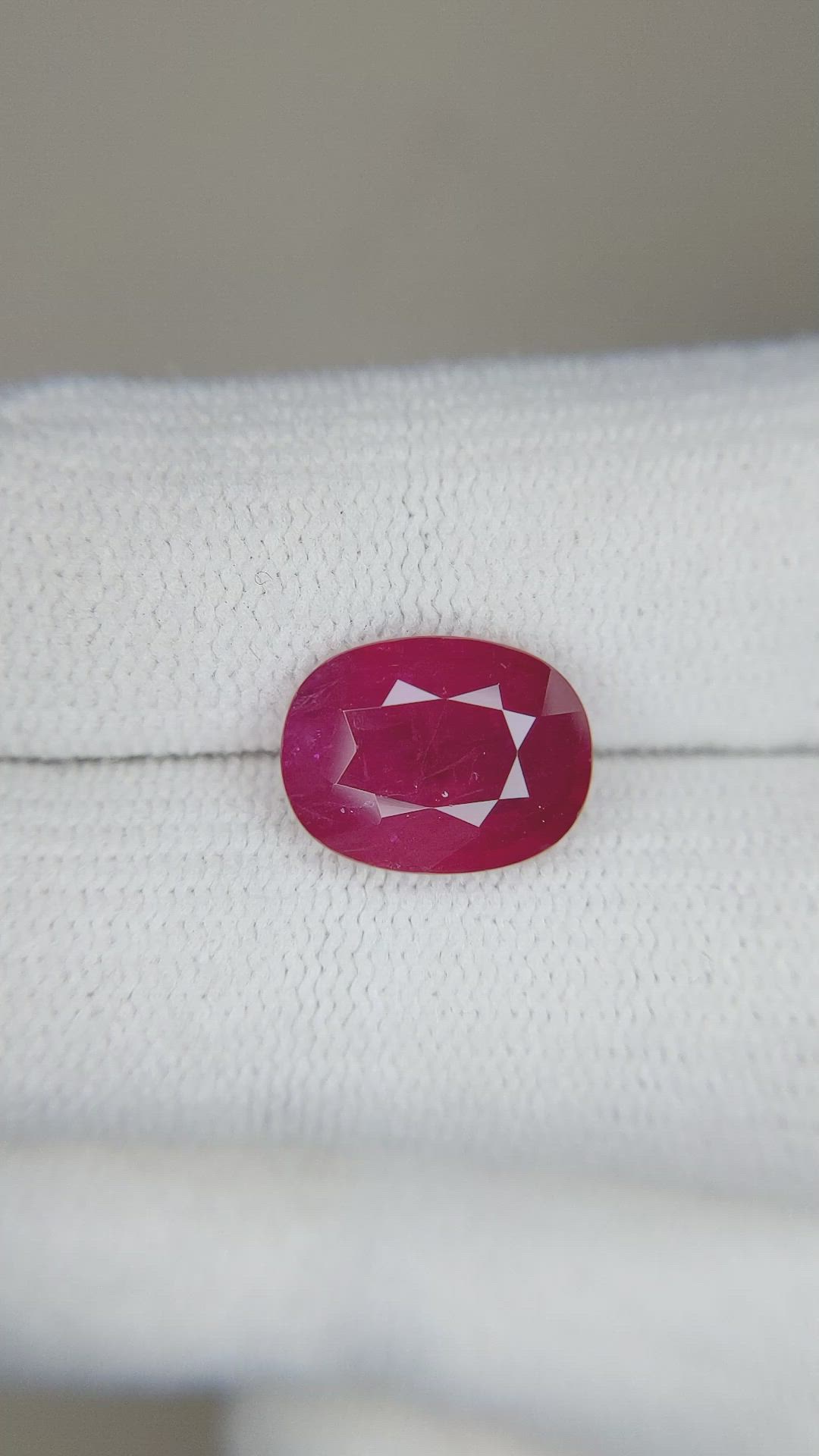 3.95 Ct. Ruby from Mozambique Size Video