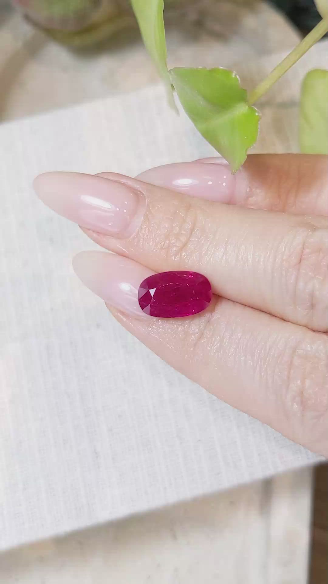 4.68 Ct. Ruby from Mozambique Size Video