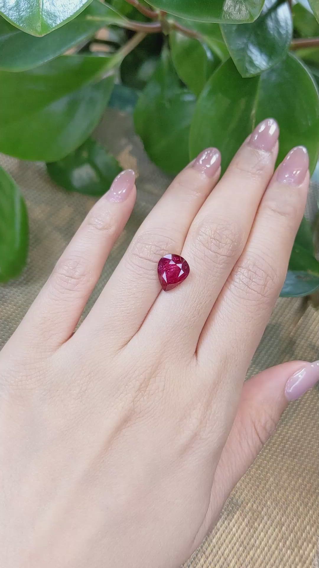 4.40 Ct. Ruby from Mozambique Size Video