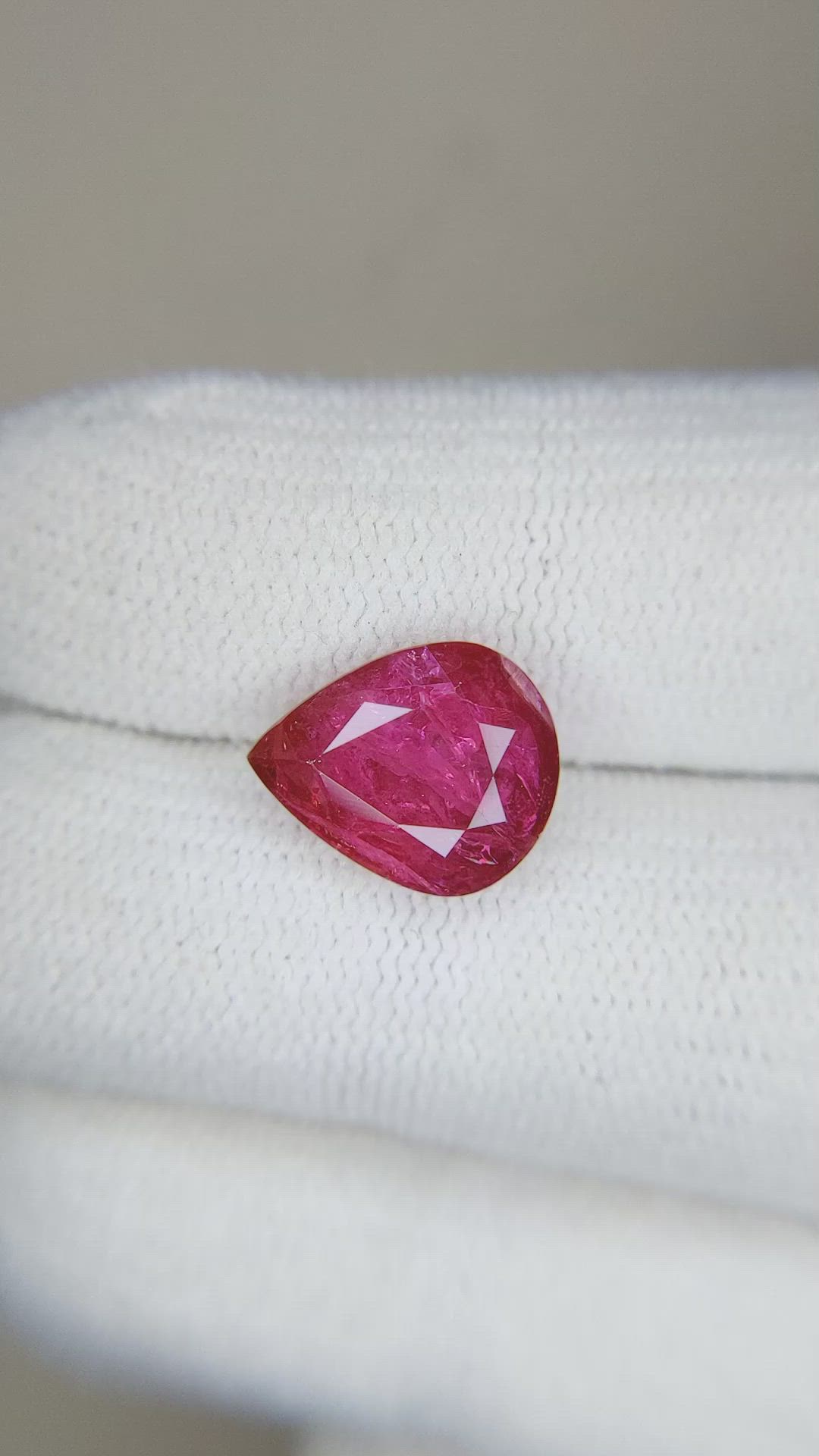 4.40 Ct. Ruby from Mozambique Size Video